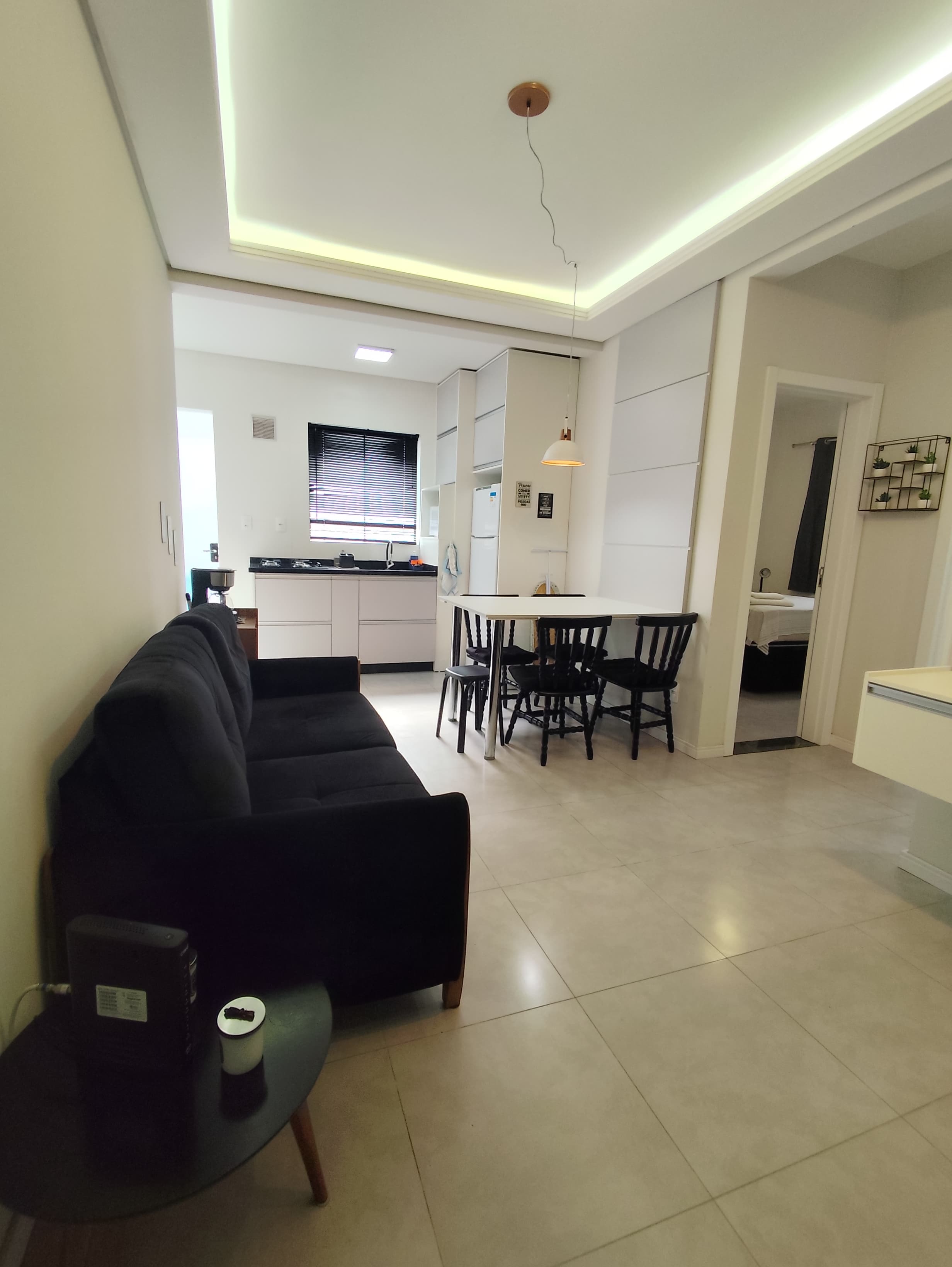 APARTAMENTO MOBILIADO  A VENDA, NO COSTA E SILVA