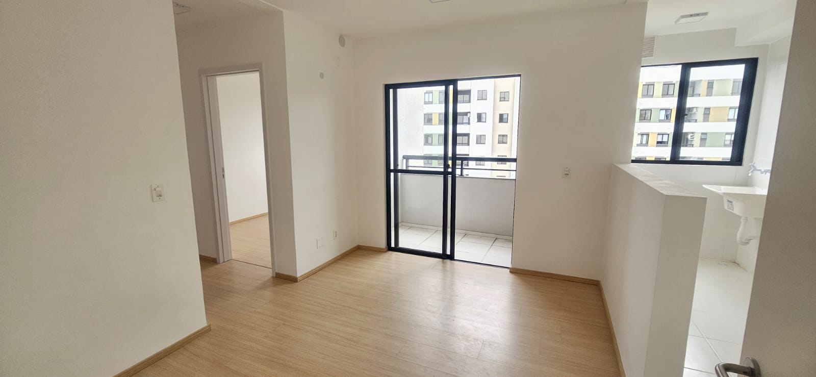 APARTAMENTO A VENDA NO BAIRRO COSTA E SILVA!