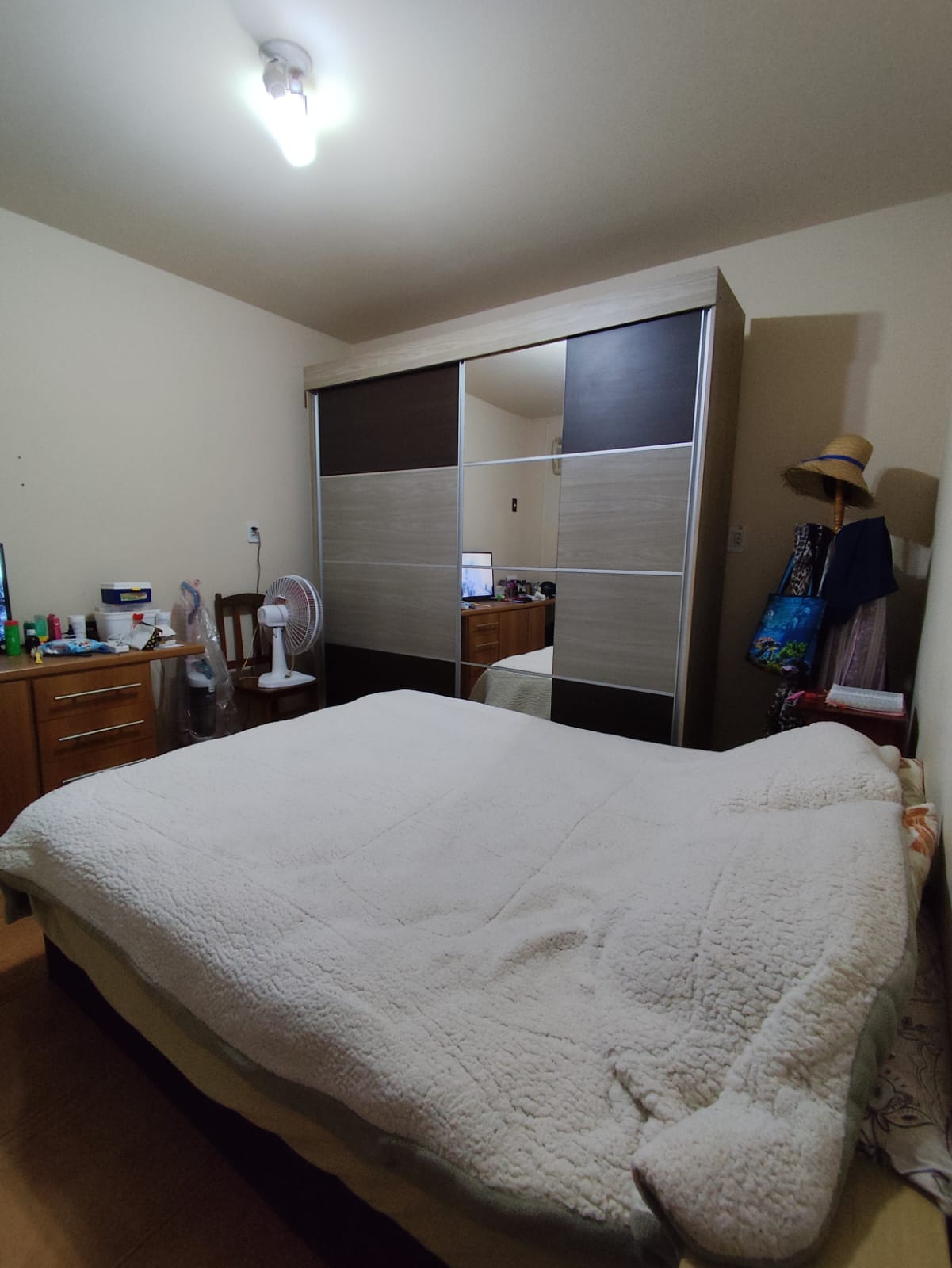 CASA EM TERRENO COMPARTILHADO  PARA LOCAÇÃO 