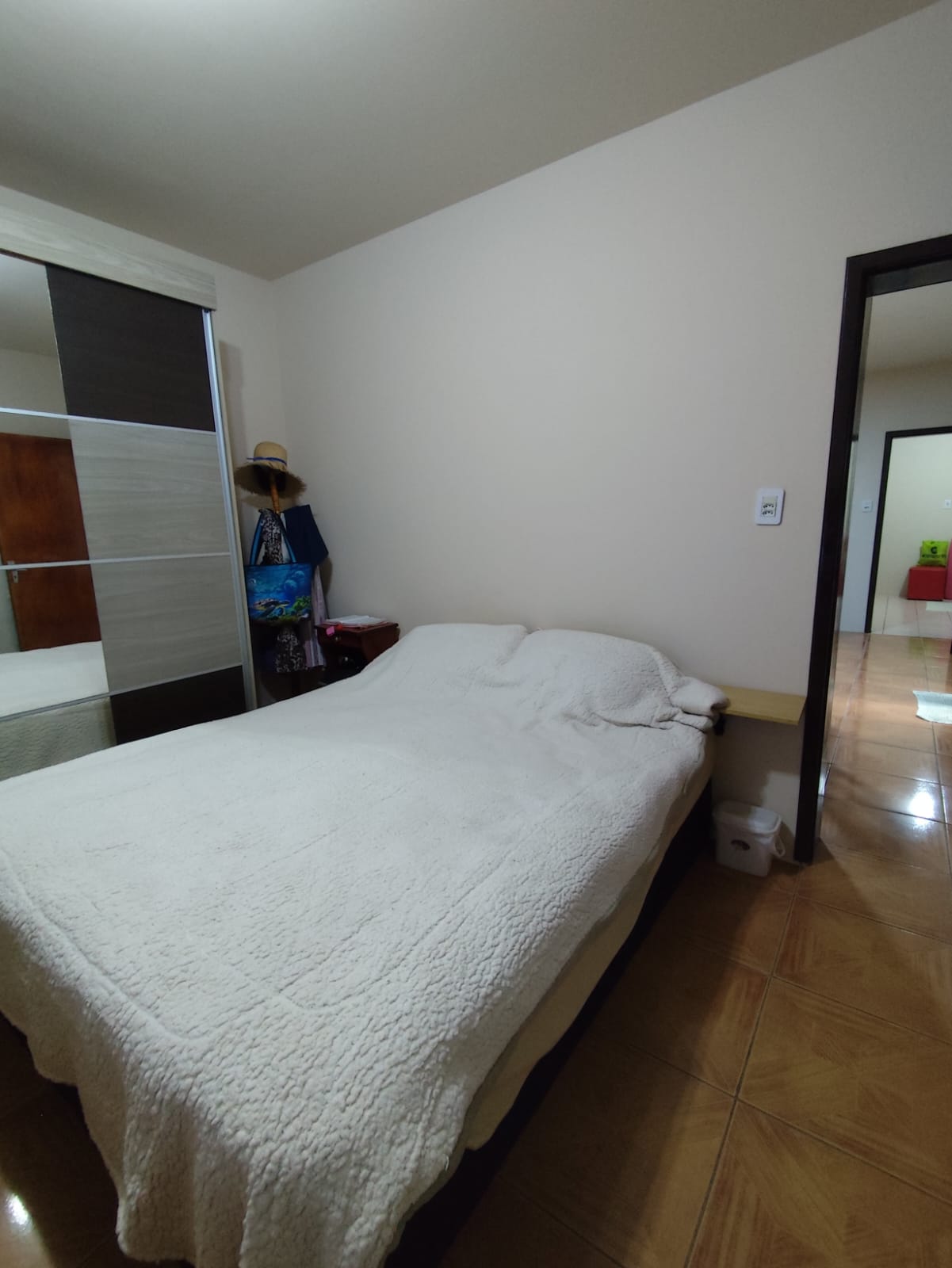 CASA EM TERRENO COMPARTILHADO  PARA LOCAÇÃO 