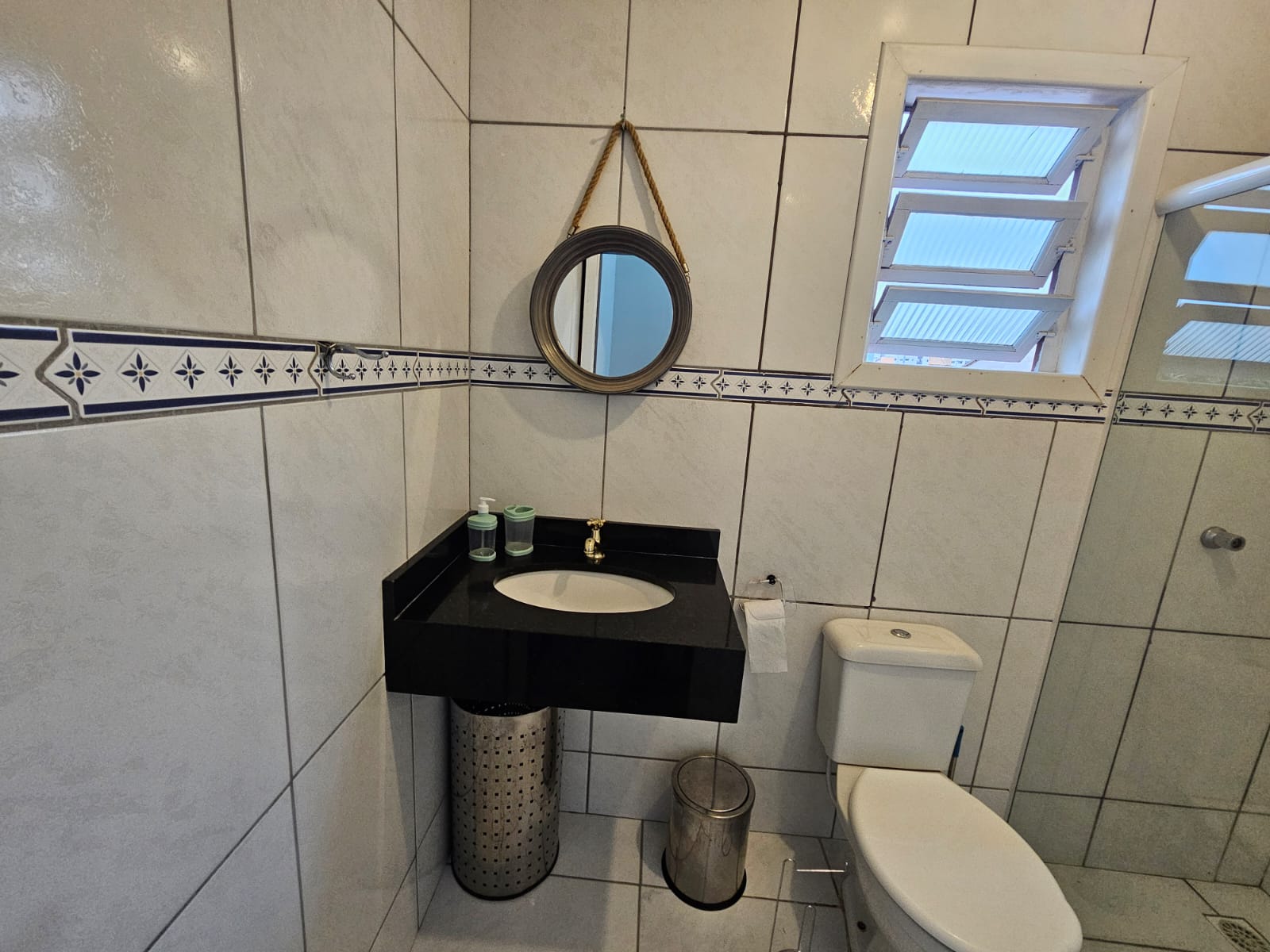 APARTAMENTO PARA LOCAÇÃO DE 3 MESES - COSTA E SILVA