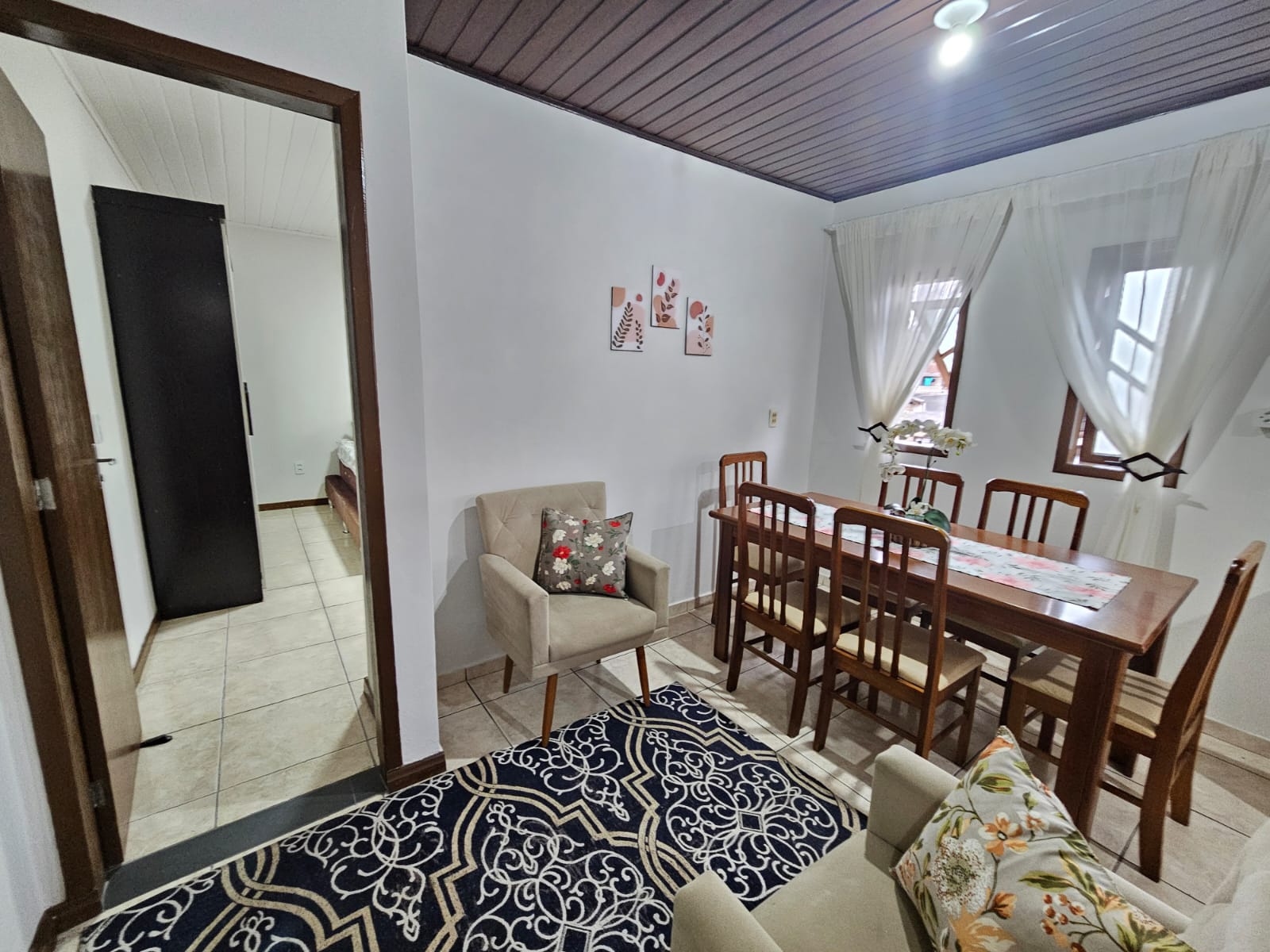 APARTAMENTO PARA LOCAÇÃO DE 3 MESES - COSTA E SILVA