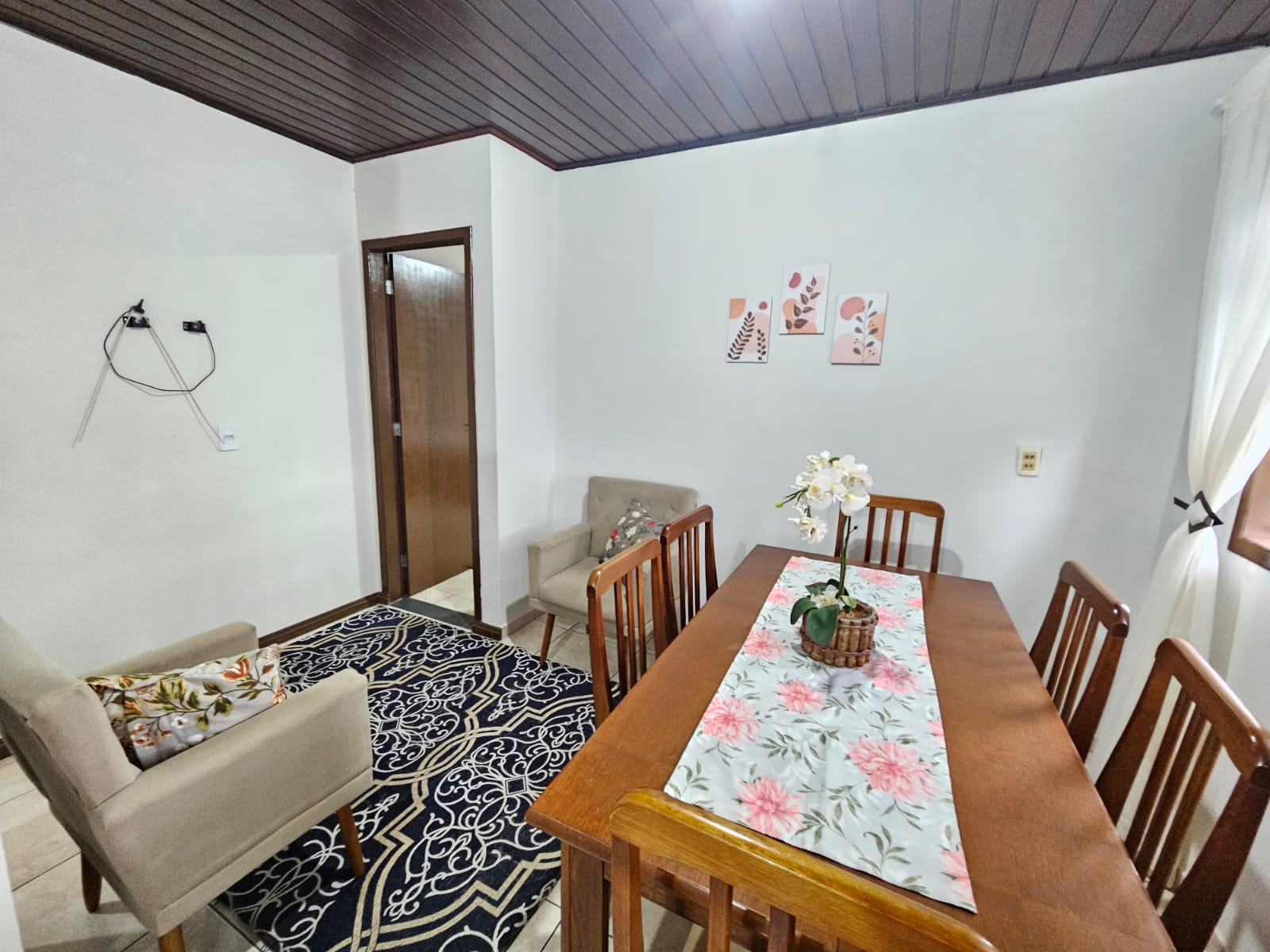 APARTAMENTO PARA LOCAÇÃO DE 3 MESES - COSTA E SILVA