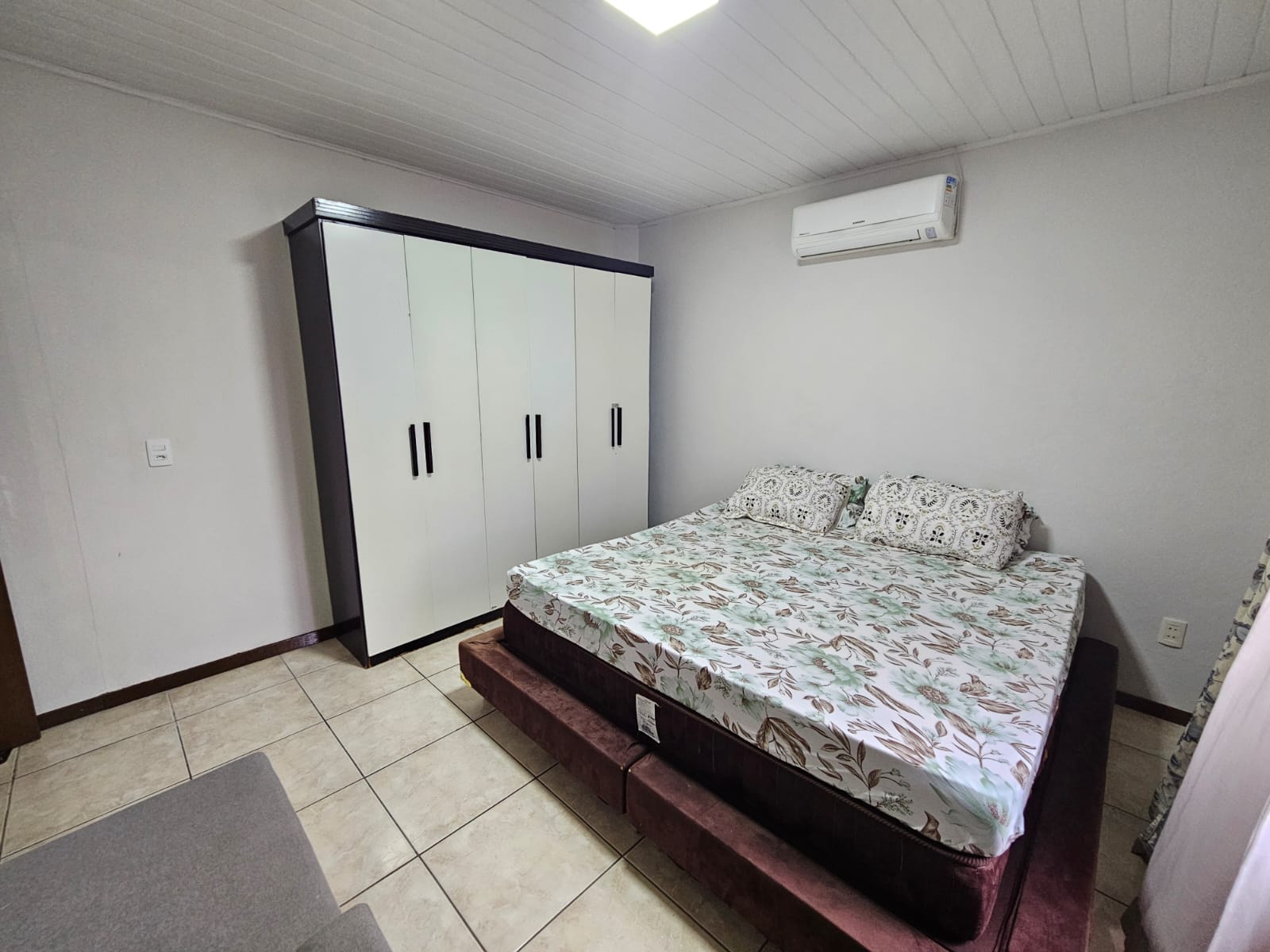 APARTAMENTO PARA LOCAÇÃO DE 3 MESES - COSTA E SILVA
