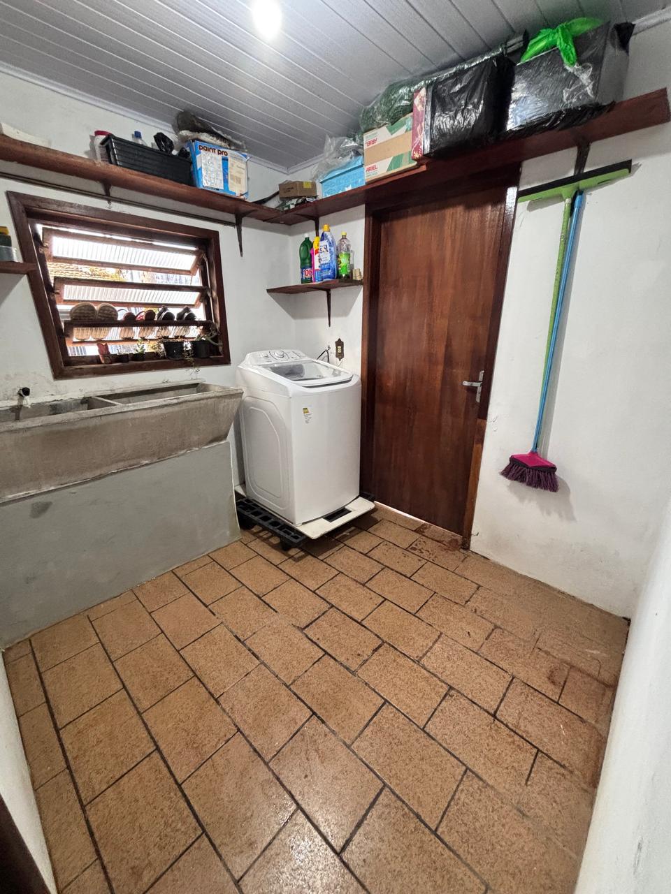 CASA A VENDA NO BAIRRO COSTA E SILVA 