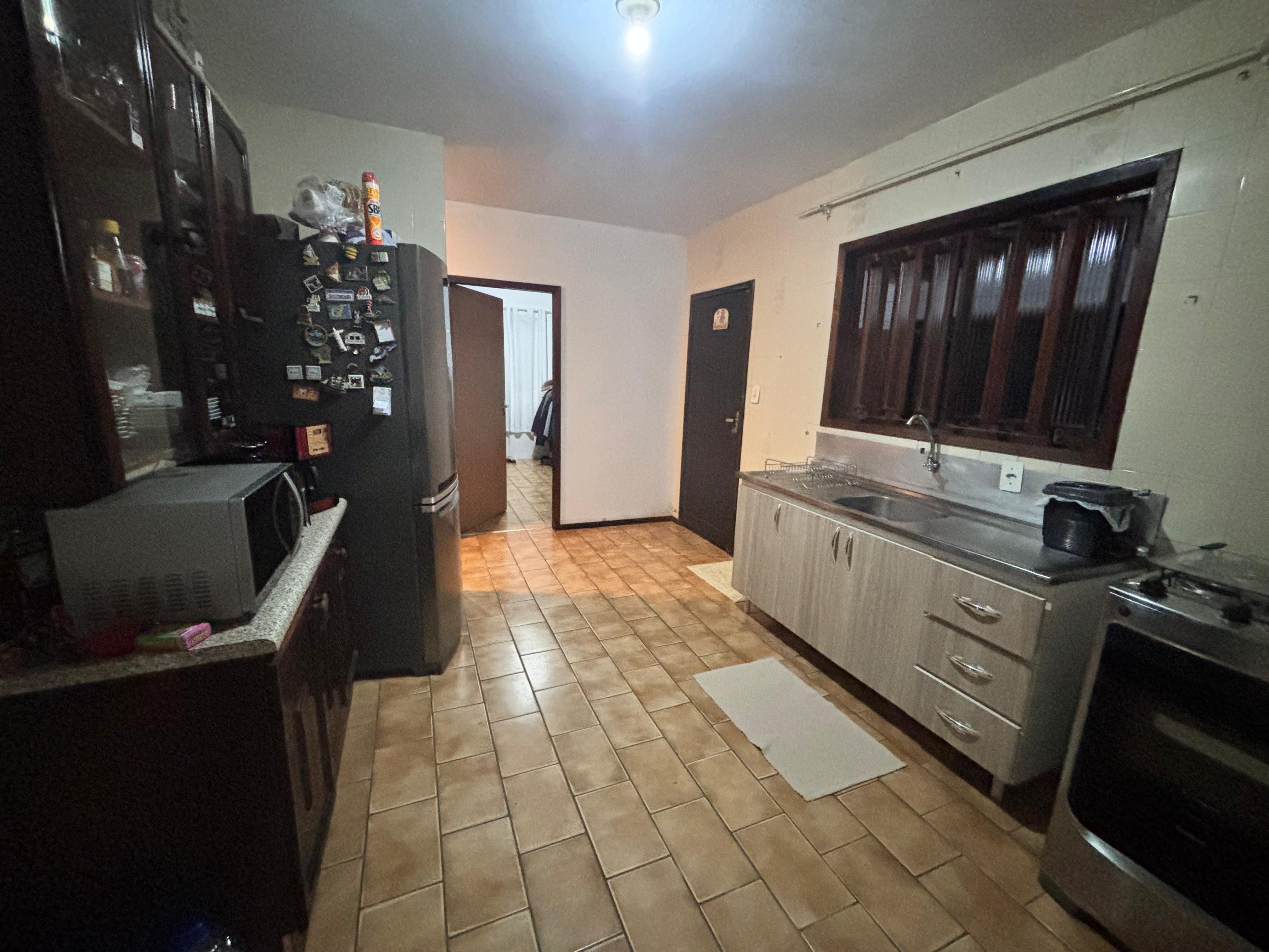 CASA A VENDA NO BAIRRO COSTA E SILVA 