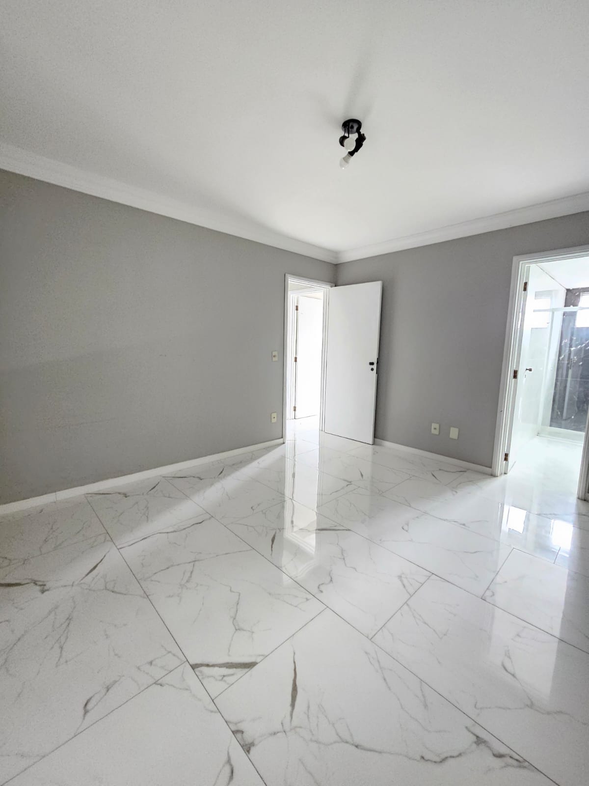 APARTAMENTO PARA LOCAÇÃO - ATIRADORES