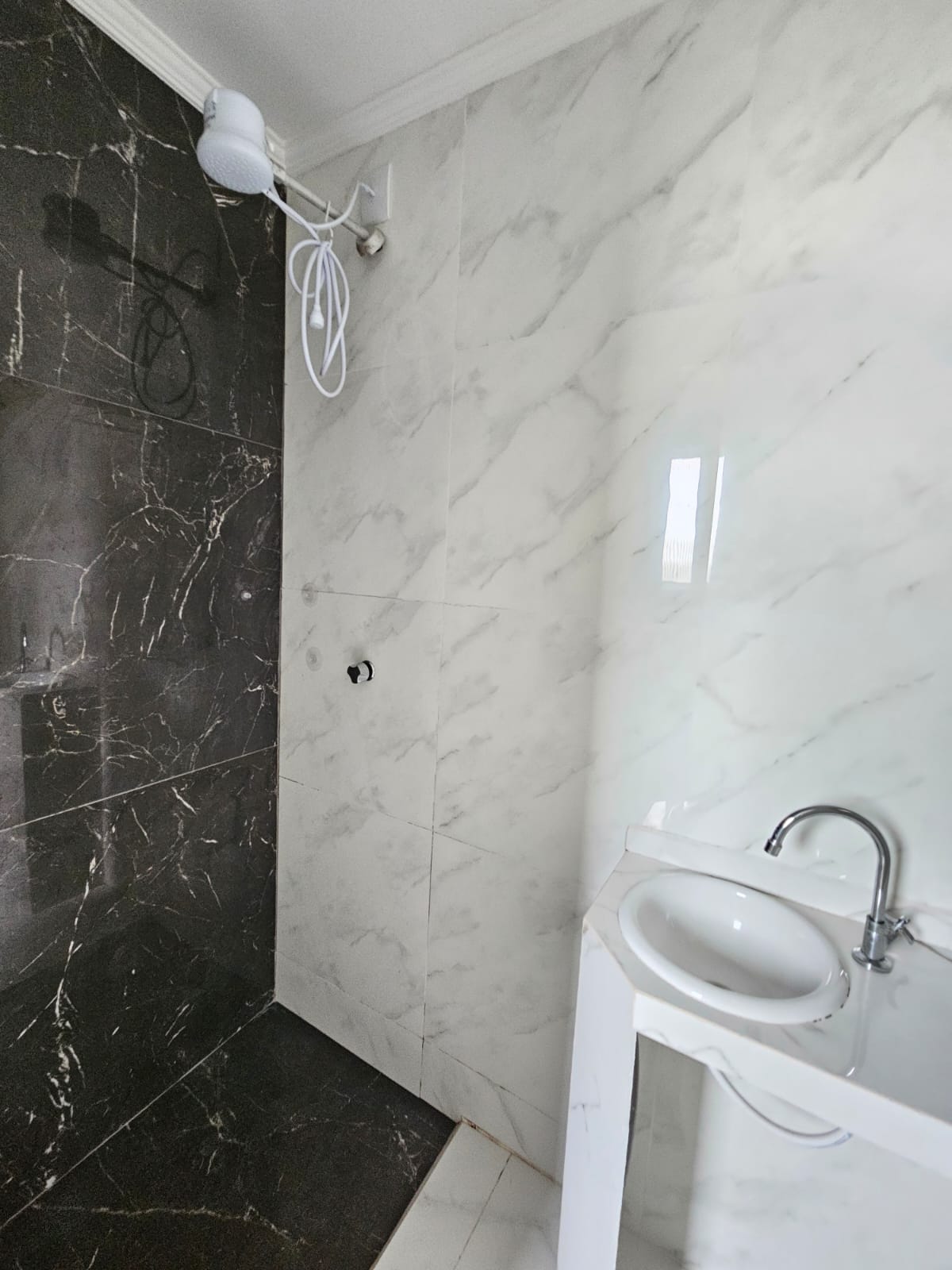 APARTAMENTO PARA LOCAÇÃO - ATIRADORES