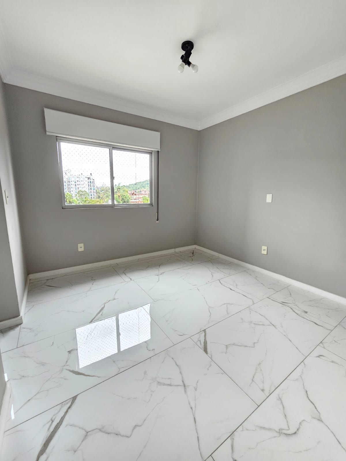 APARTAMENTO PARA LOCAÇÃO - ATIRADORES