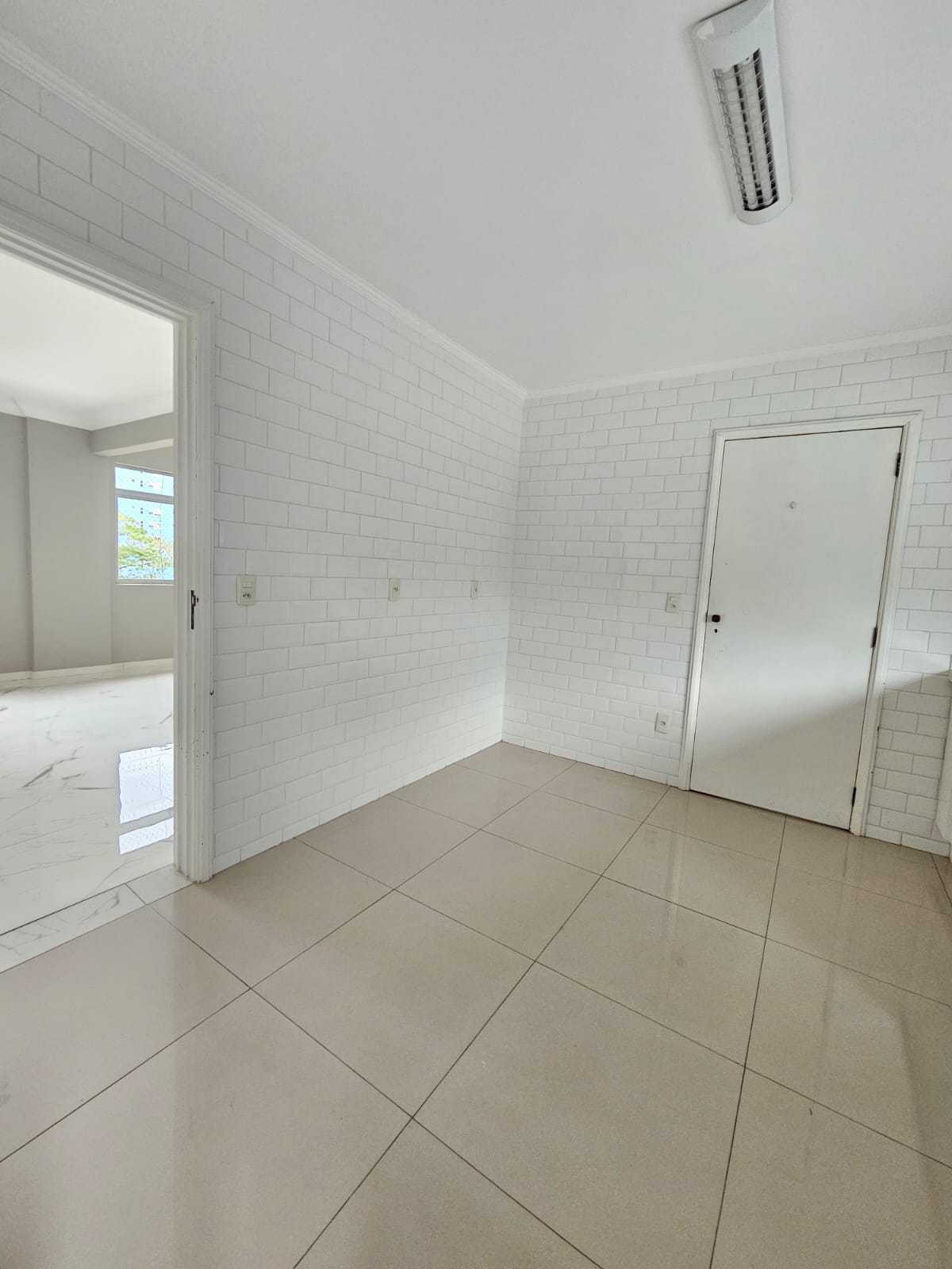APARTAMENTO PARA LOCAÇÃO - ATIRADORES