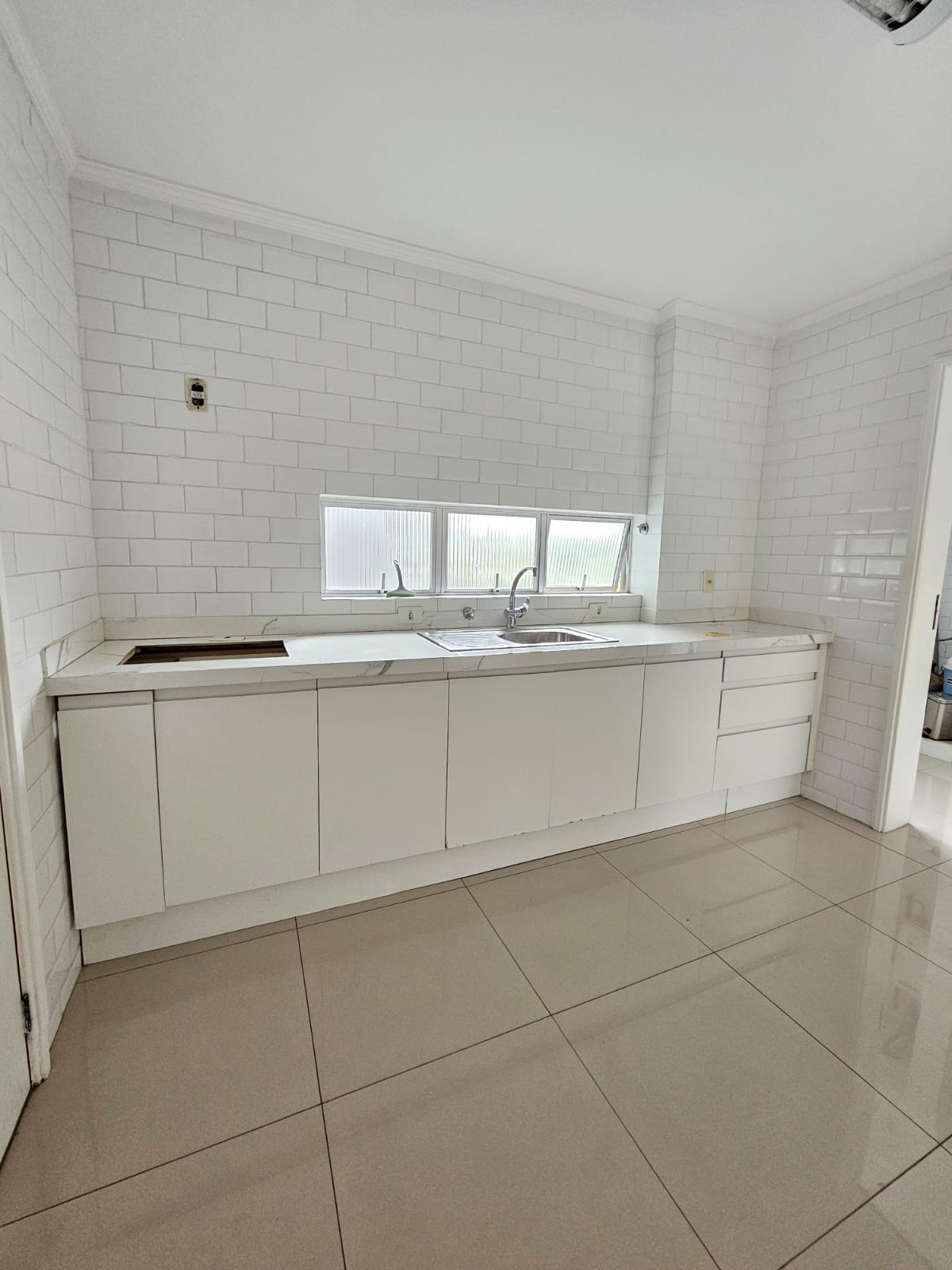 APARTAMENTO PARA LOCAÇÃO - ATIRADORES