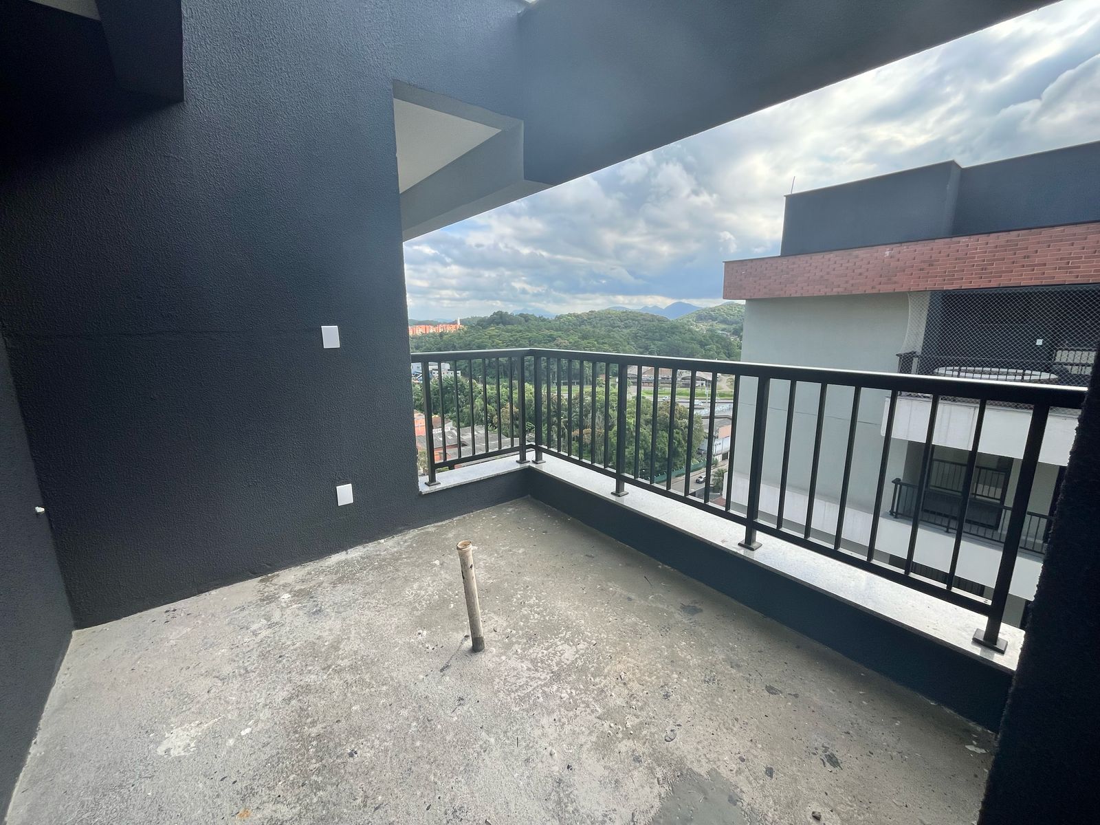 Cobertura Plana à Venda no Bairro Anita Garibaldi – Joinville/SC