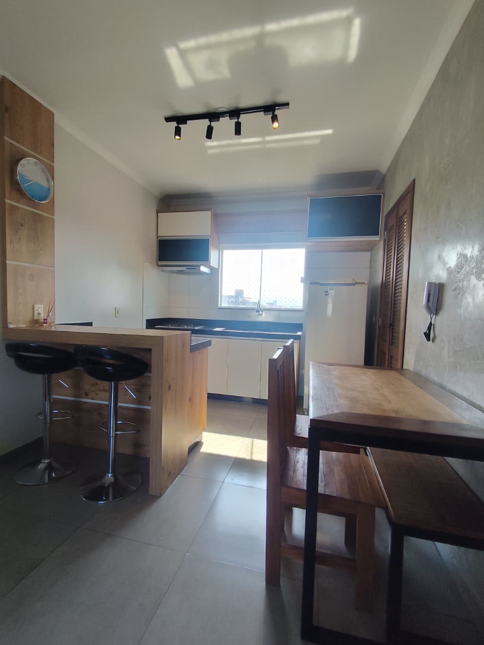 APARTAMENTO PARA VENDA - AVENTUREIRO 