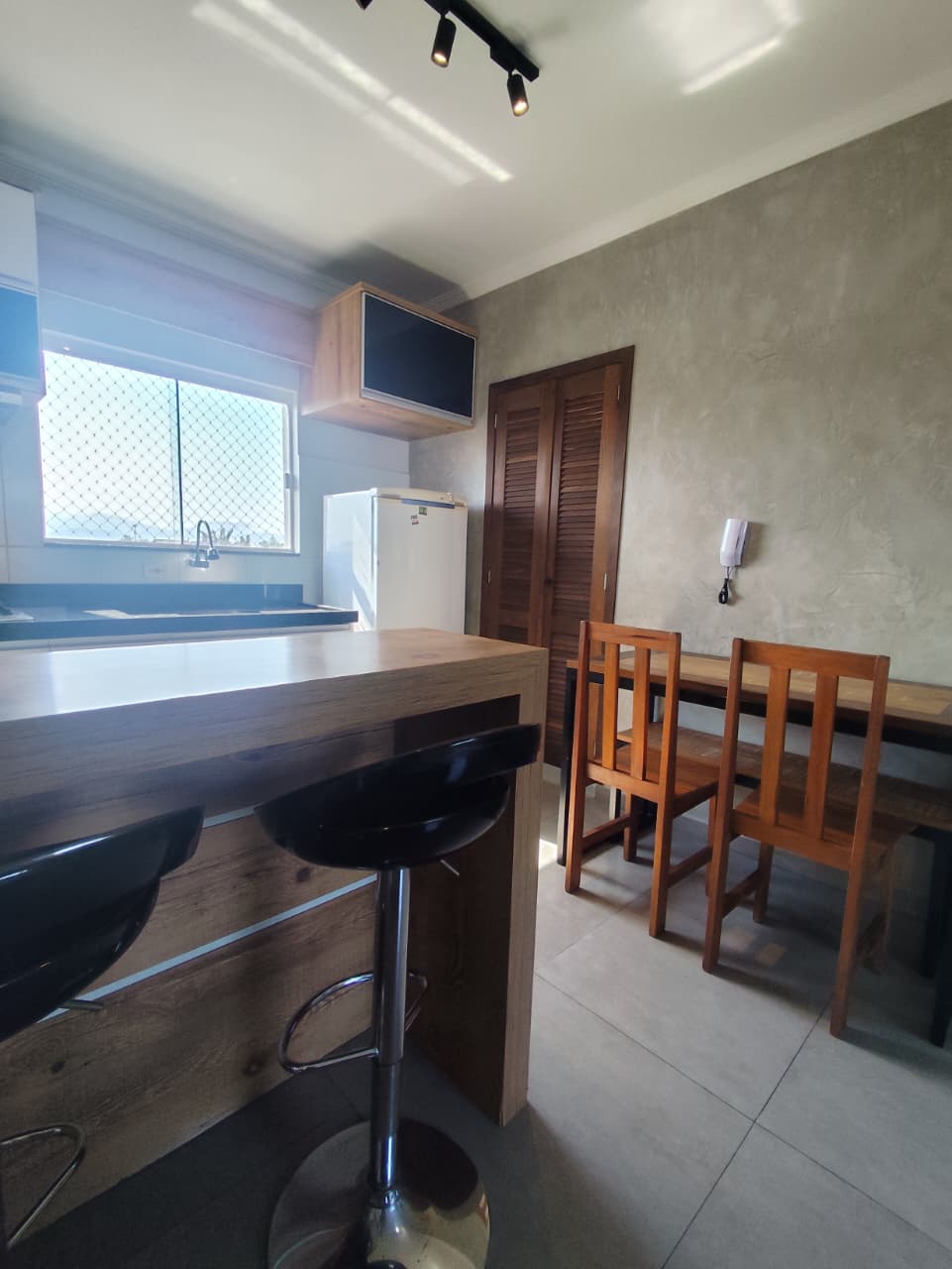 APARTAMENTO PARA VENDA - AVENTUREIRO 