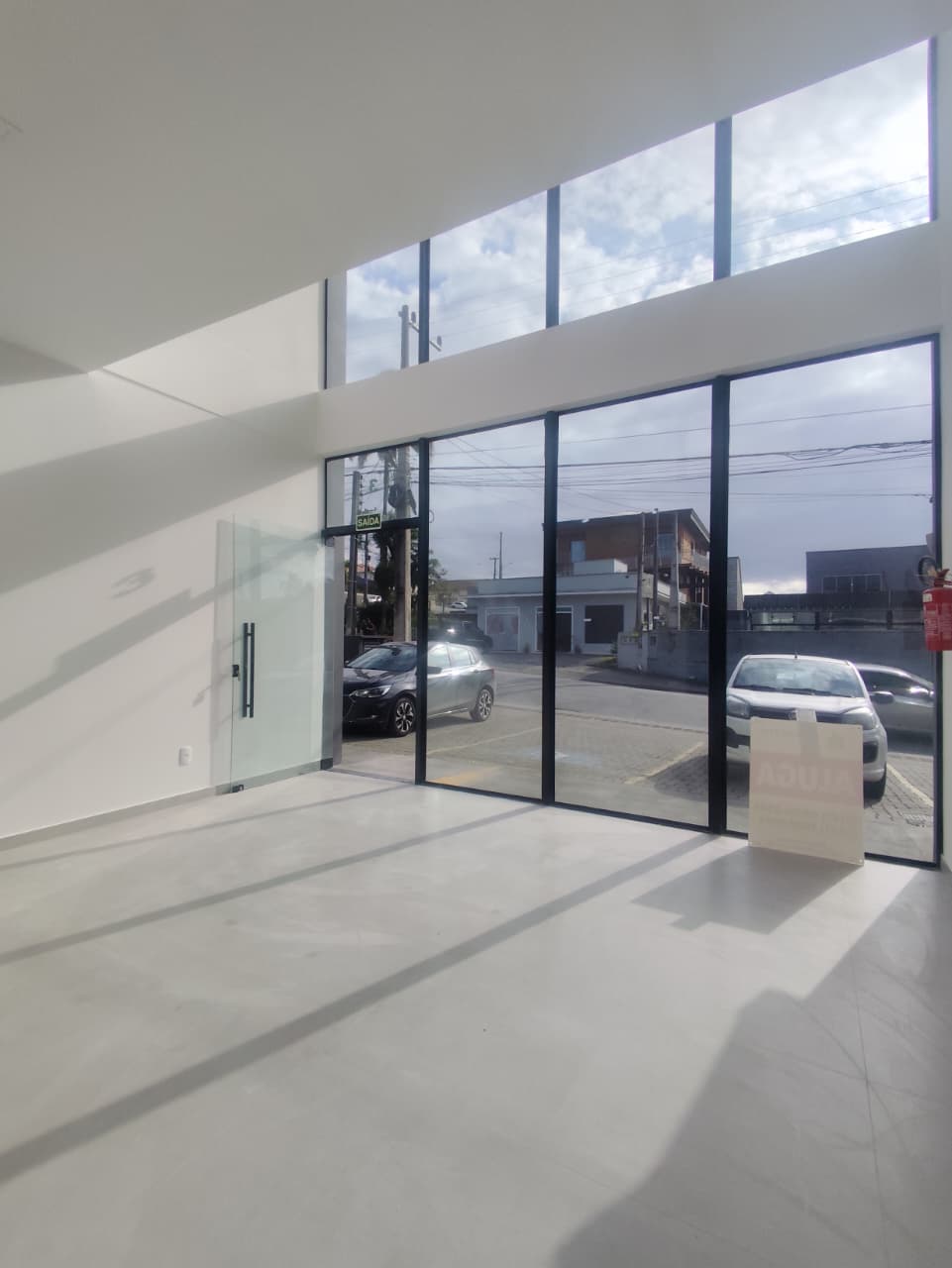 Sala Comercial para Locação – Costa e Silva