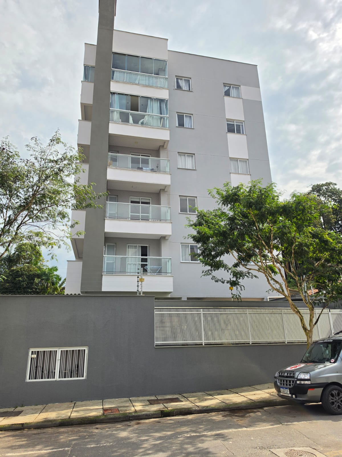 Fantástico Apartamento no on em Joinville Usado