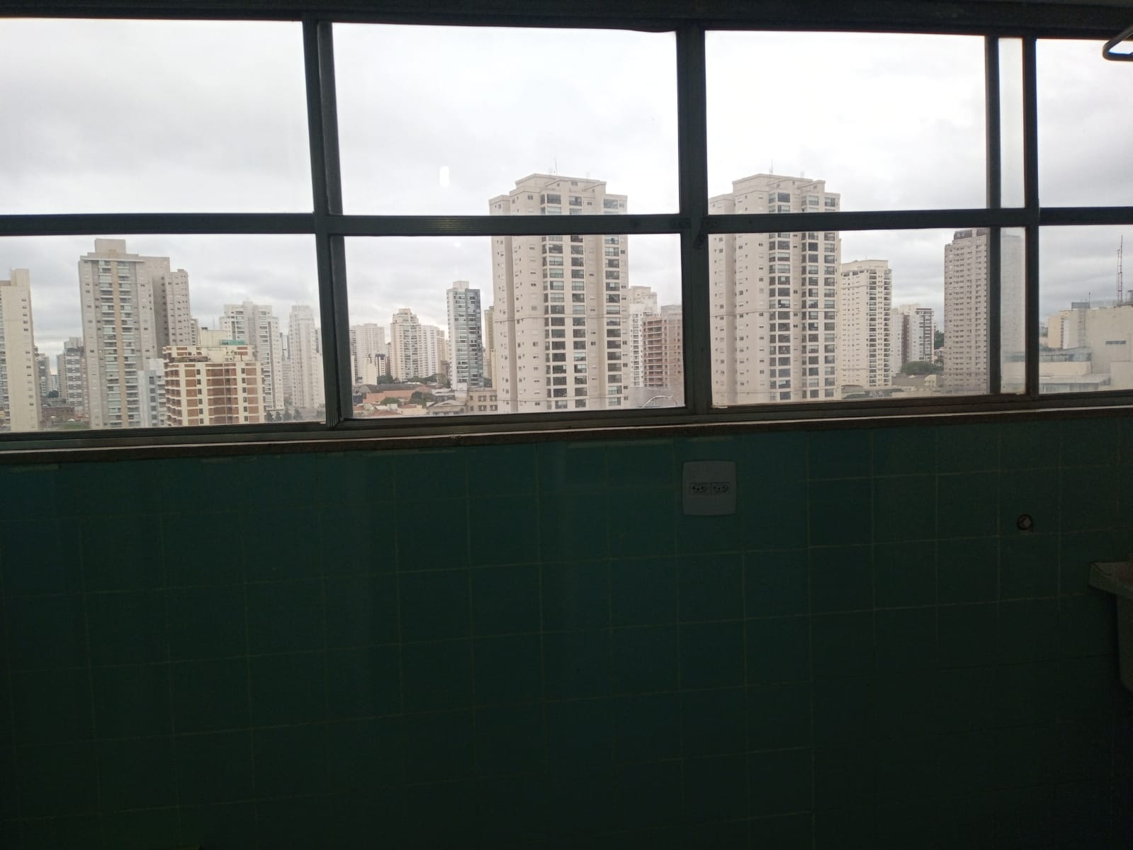 excelente apartamento em ótima localização