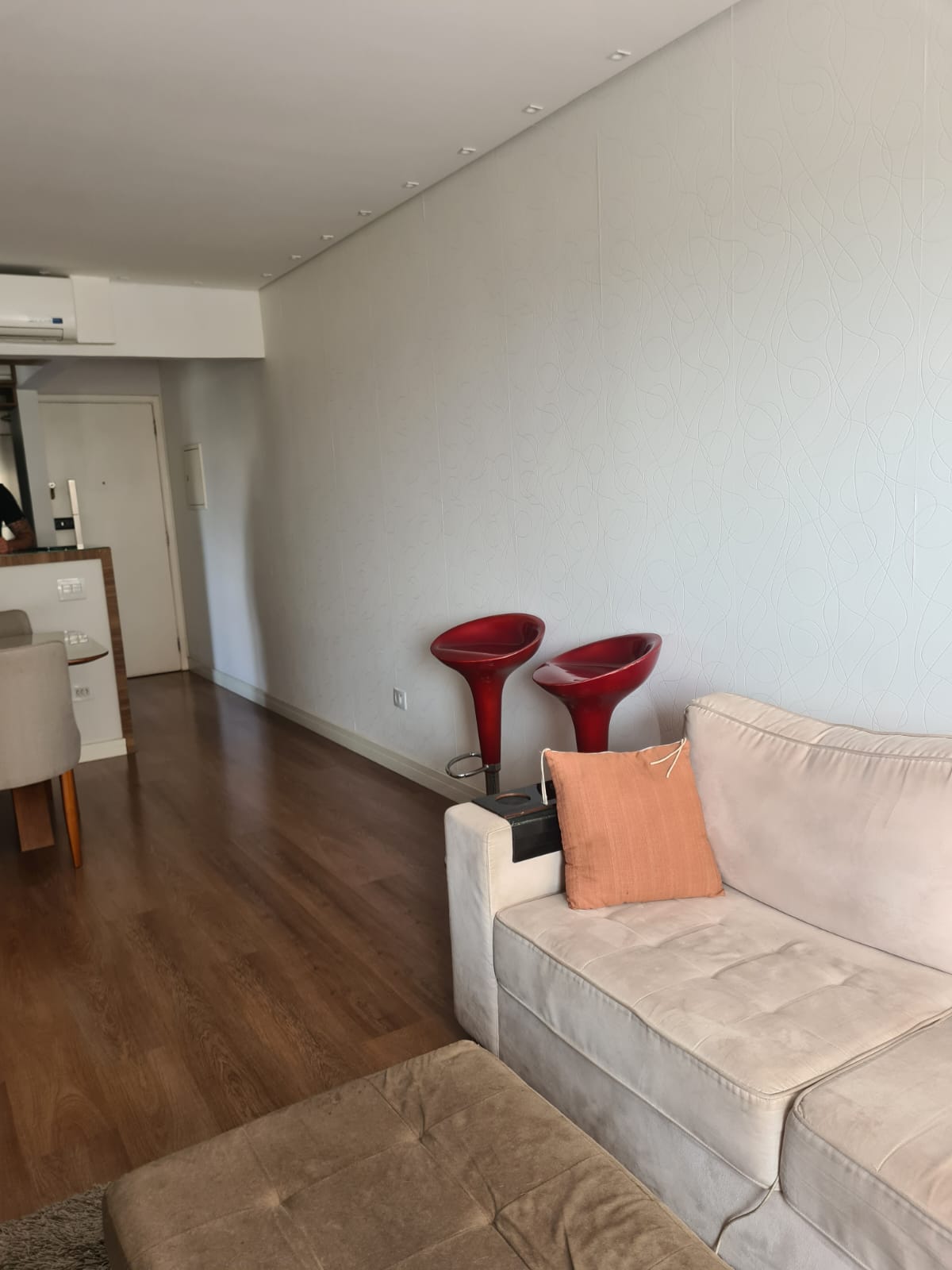 excelente apartamento em ptima localização