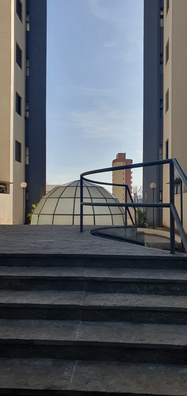 Excelente apartamento em ótima localização no bairro do Limão