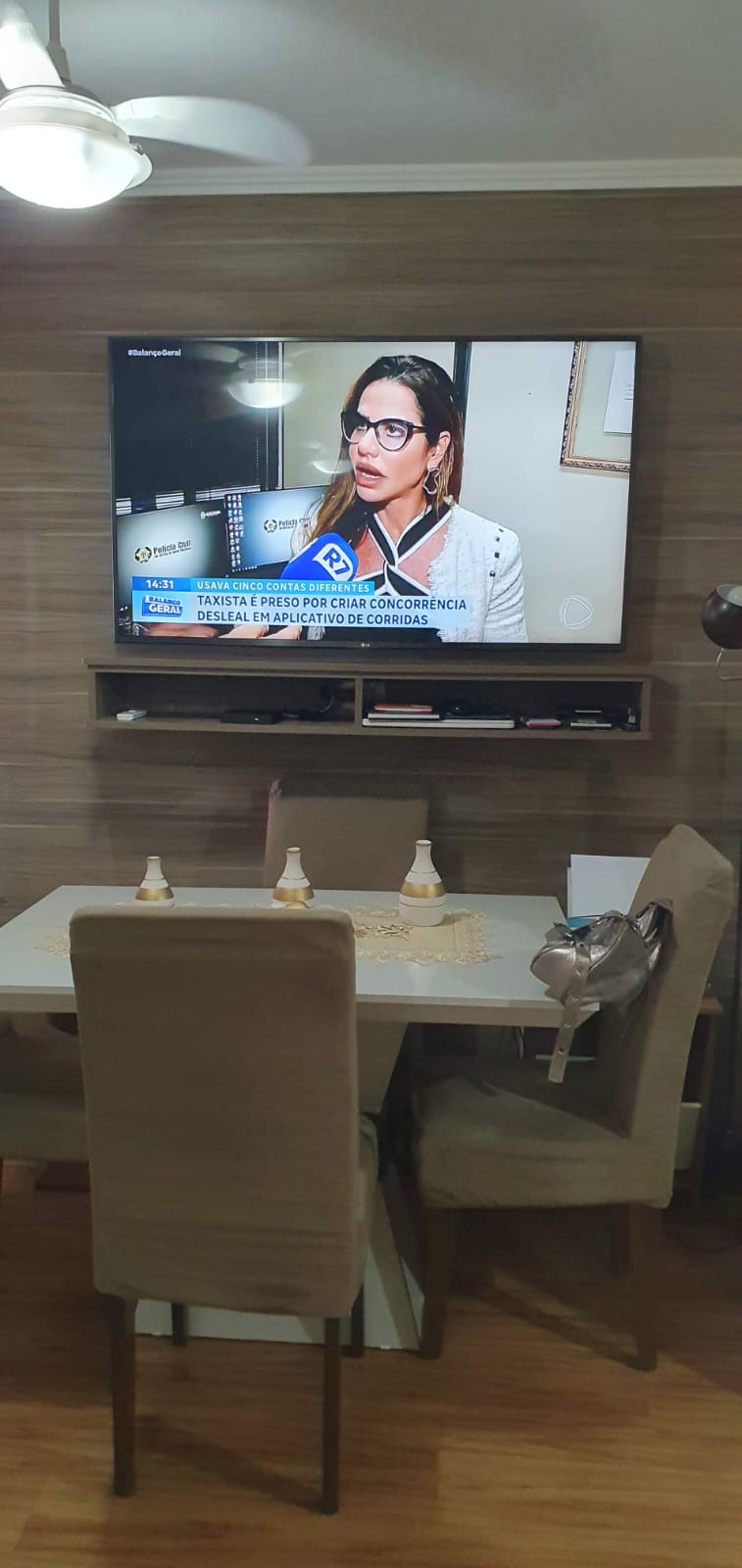 Excelente apartamento em ótima localização no bairro do Limão
