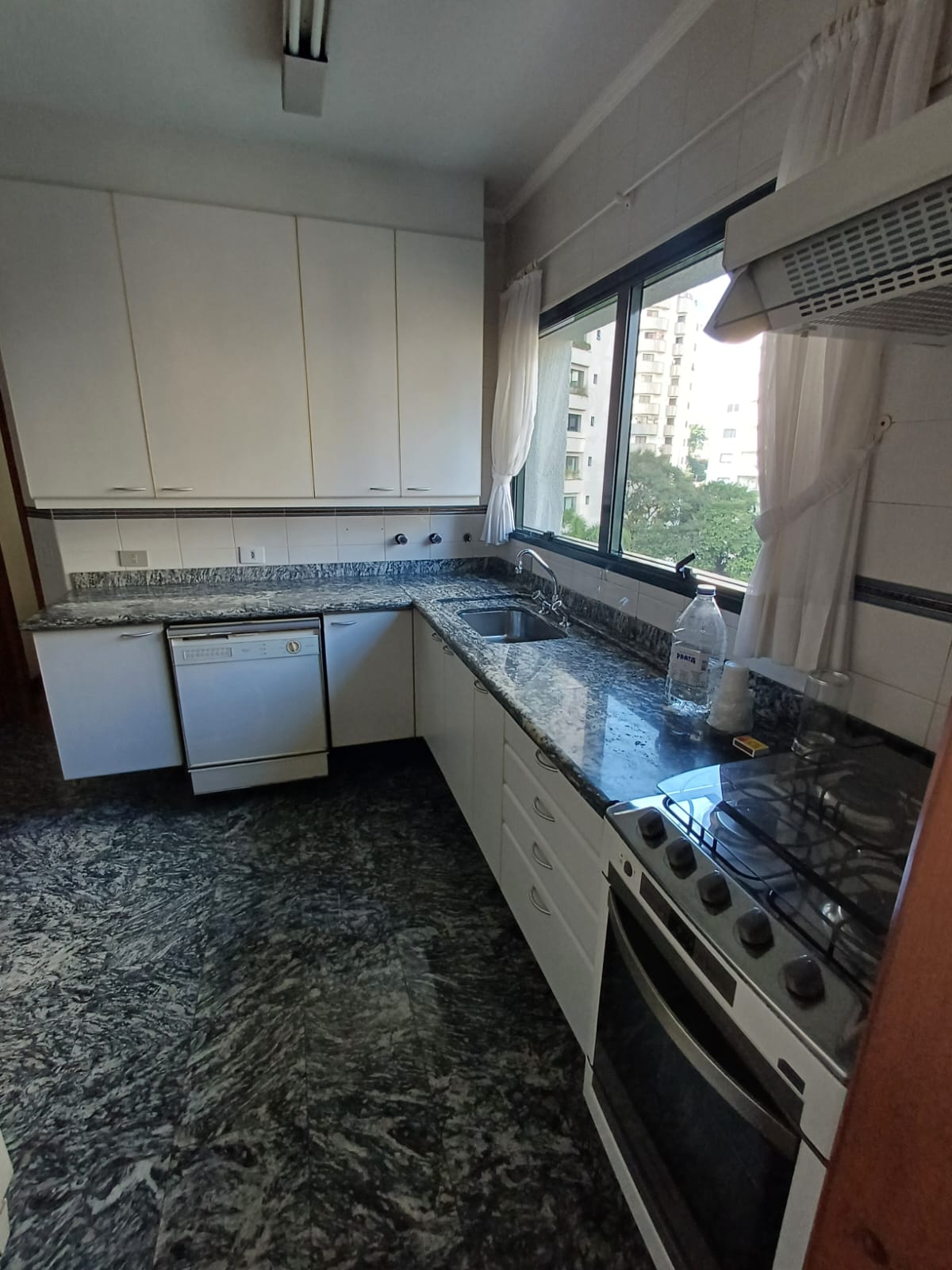 Excelente Apartamento em ótima localização no bairro de Santana