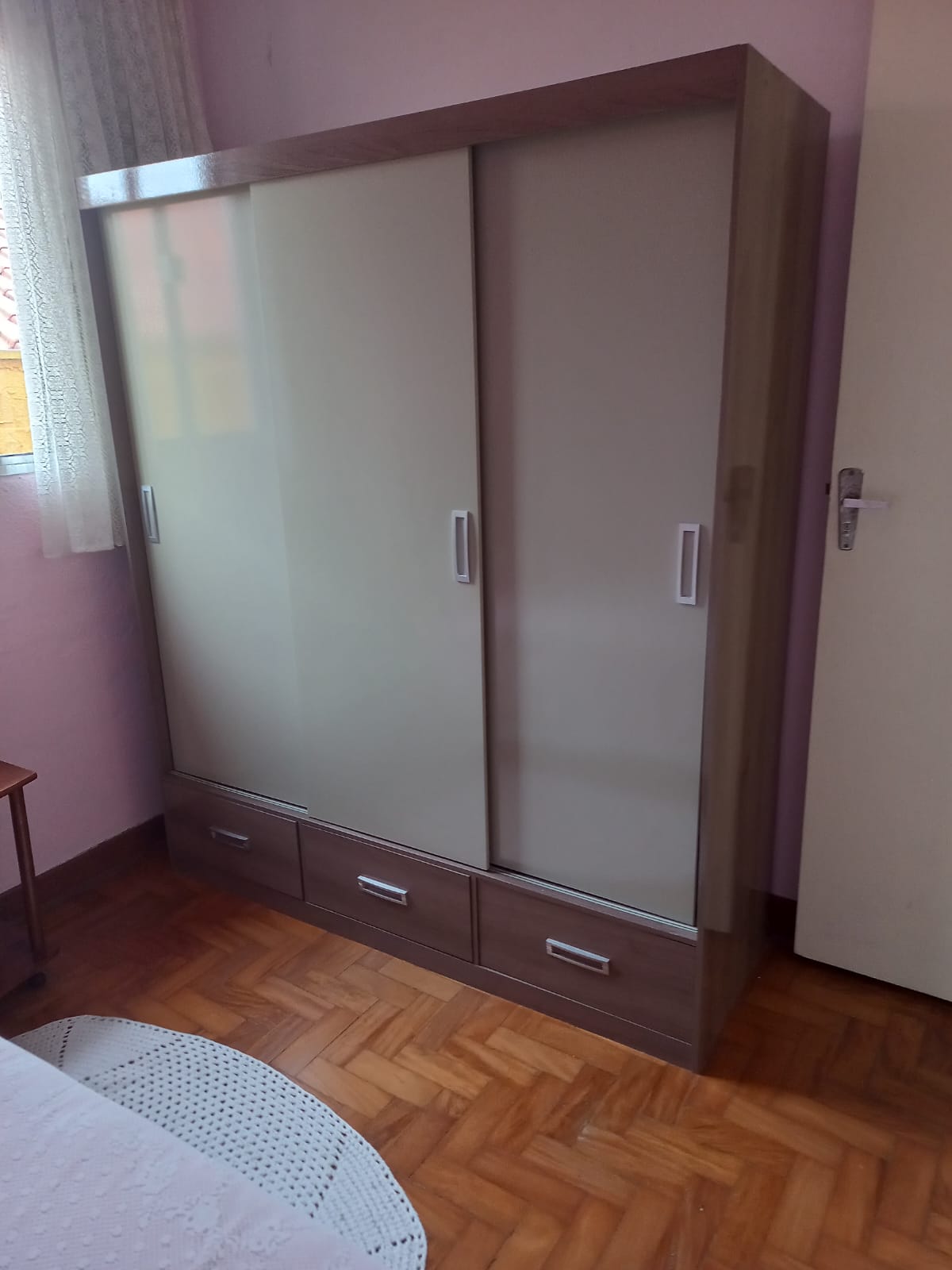 excelente sobrado com + uma casa em otima localização