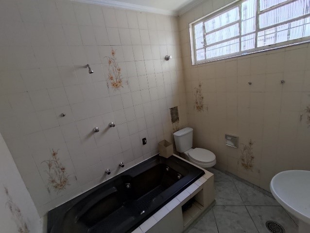 excelente sobrado com ótima oportunidade no bairro do peruche