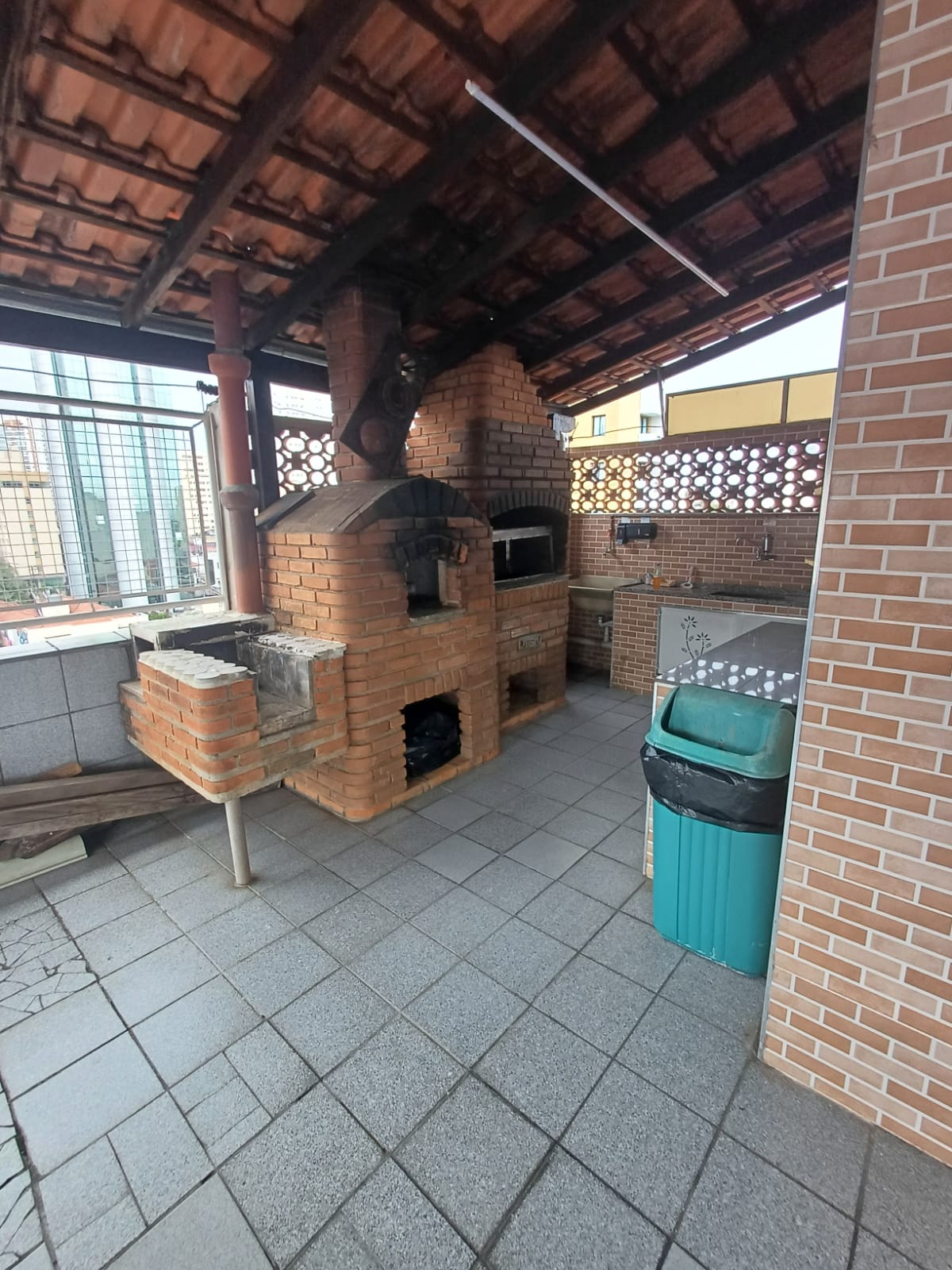 excelente apartamento em ótima localização próximo ao metro Santana