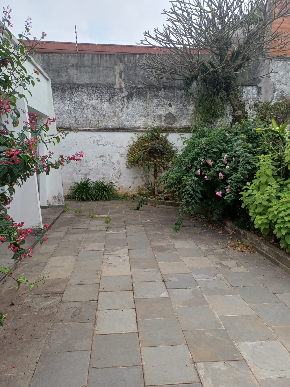 Excelente Sobrado em otima localização no bairro do Jardim são bento