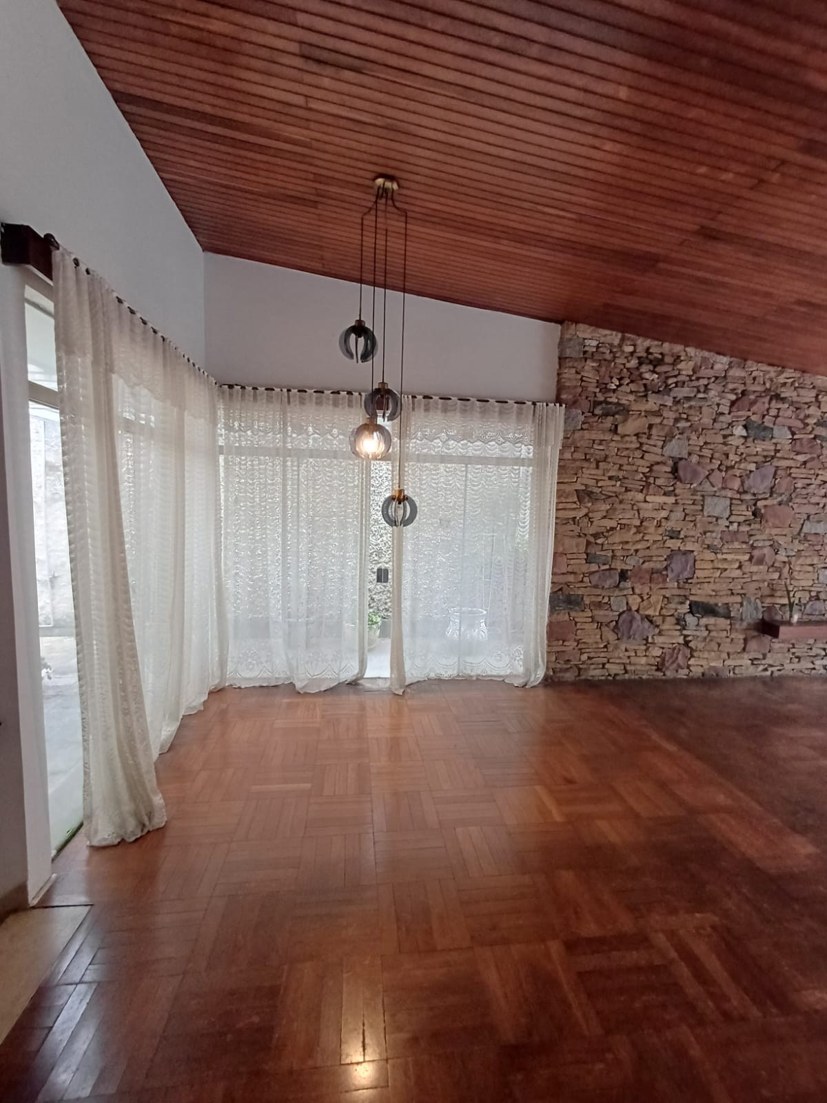 Excelente Sobrado em otima localização no bairro do Jardim são bento
