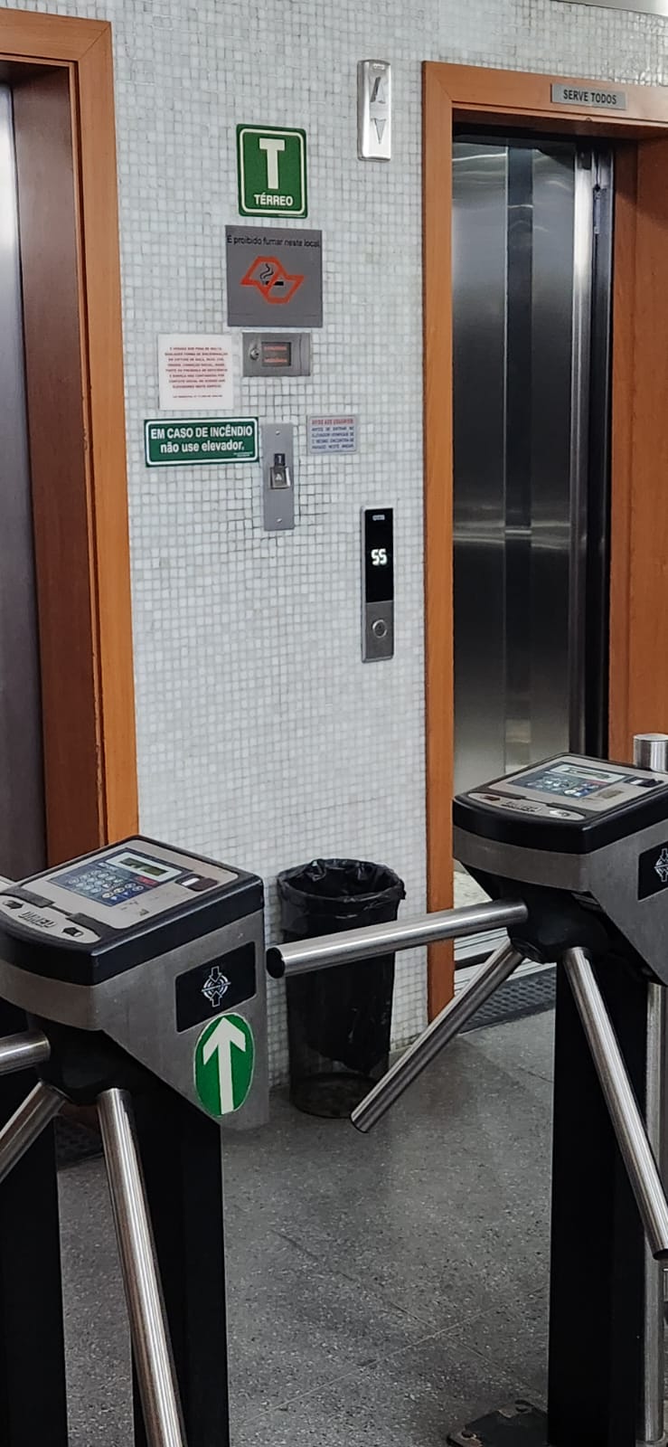 Excelente Sala Comercial em ótima localização