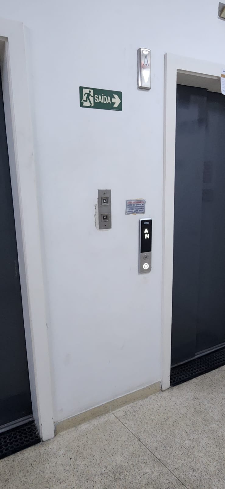 Excelente Sala Comercial em ótima localização