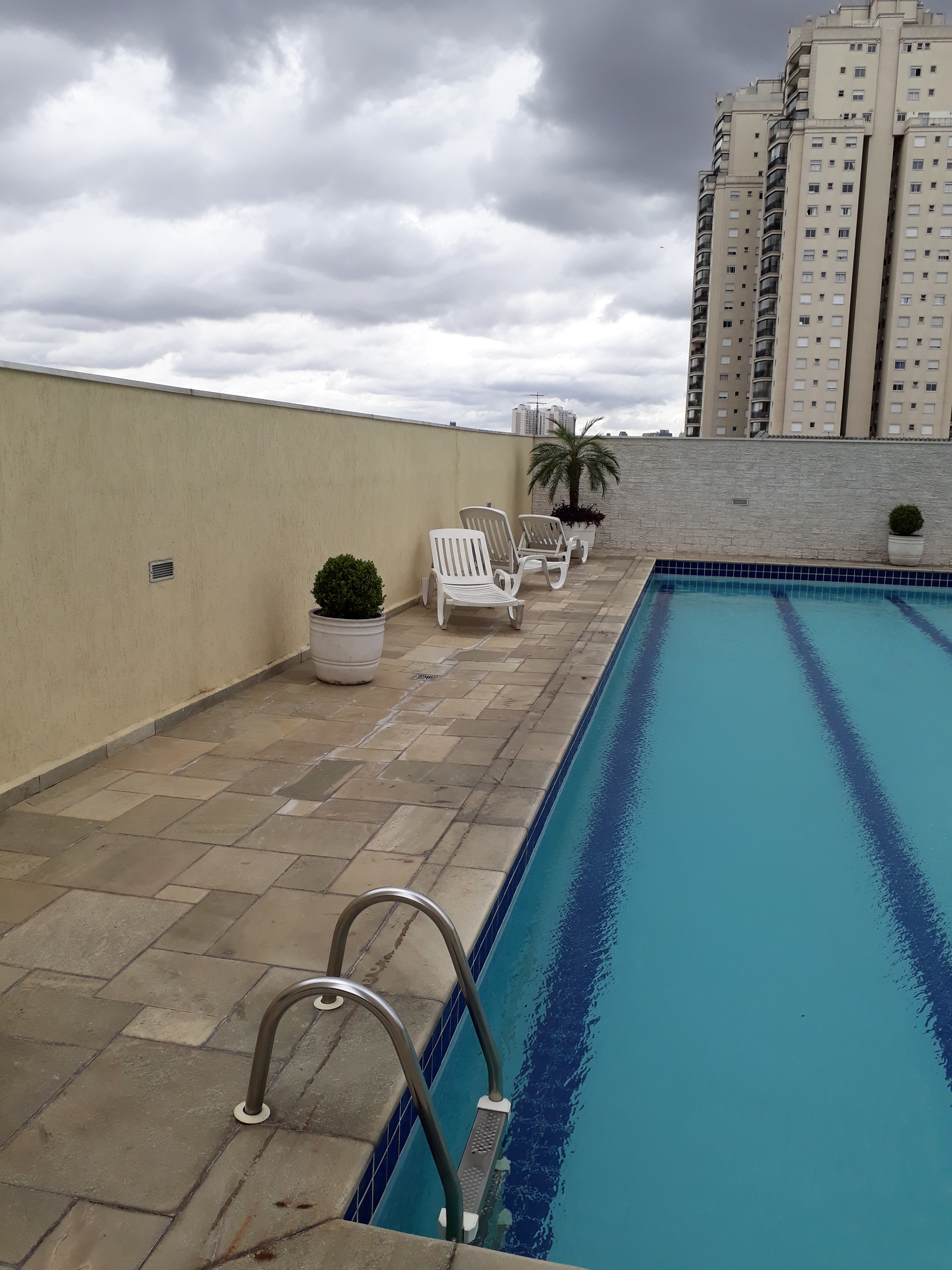 Excelente apartamento em ótima localização