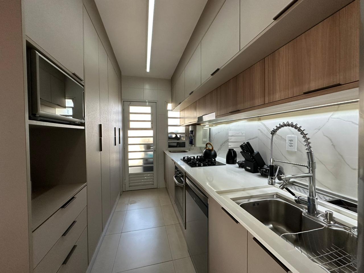 APARTAMENTO NO CAMPOLIM - VENDA 