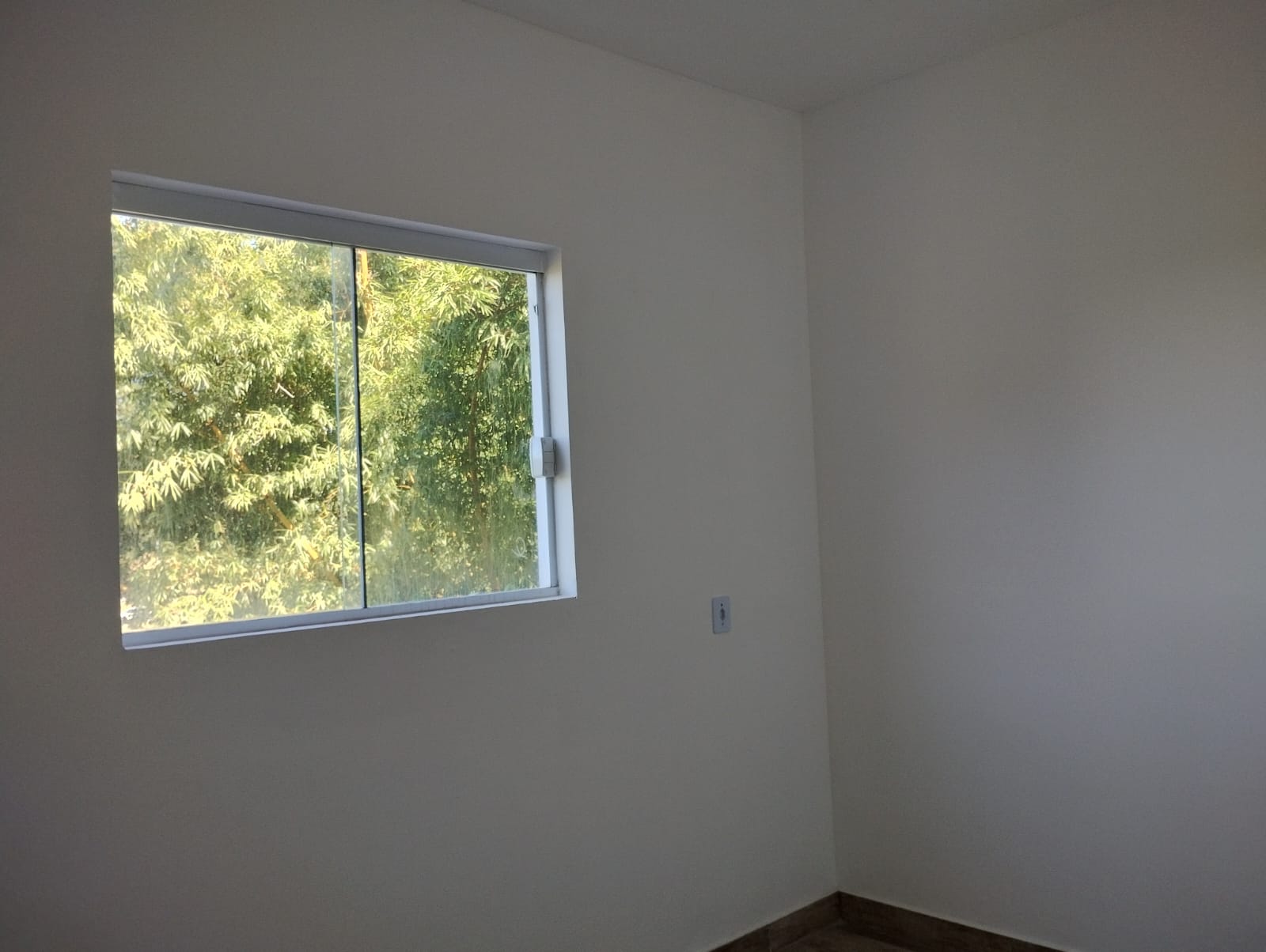 APARTAMENTOS NO PARQUE ESMERALDA - VENDA