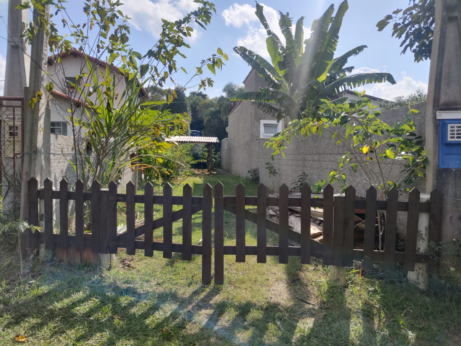 RANCHO EM SARAPUÍ - VENDA