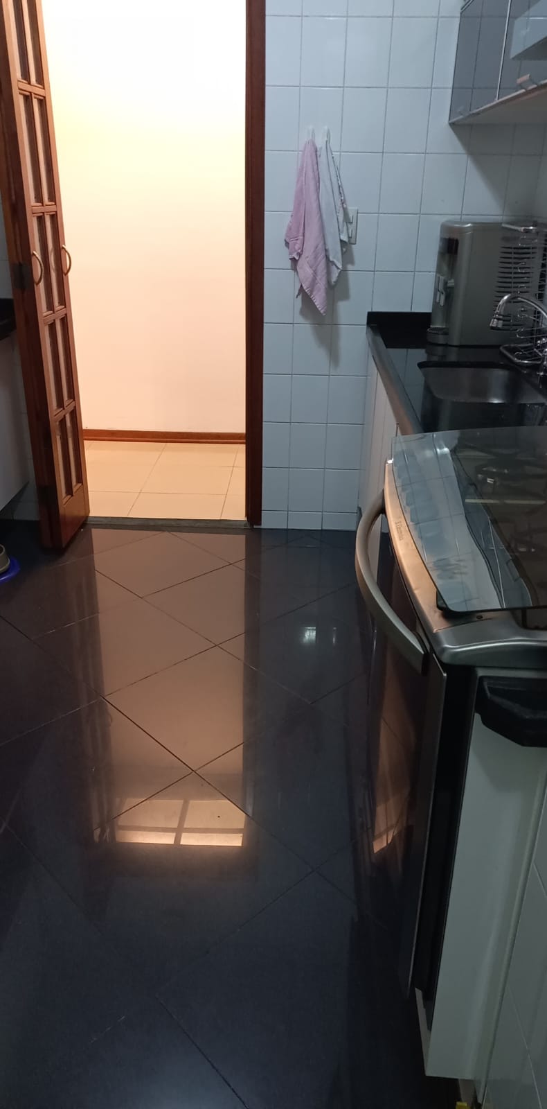 APARTAMENTO NO CONDOMINIO MANGUEIRAS - VENDAS