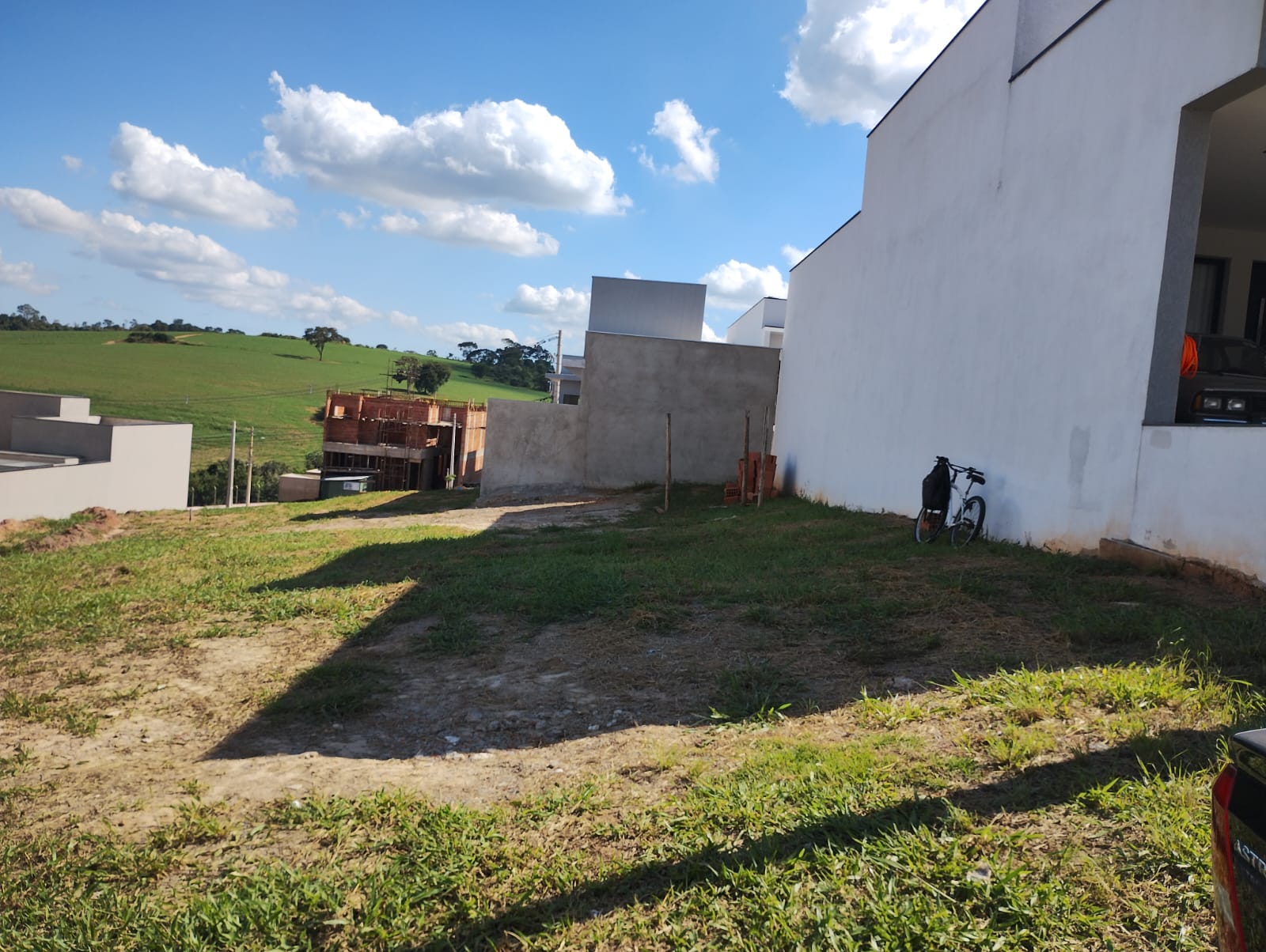 TERRENO EM CONDOMINIO - VENDA