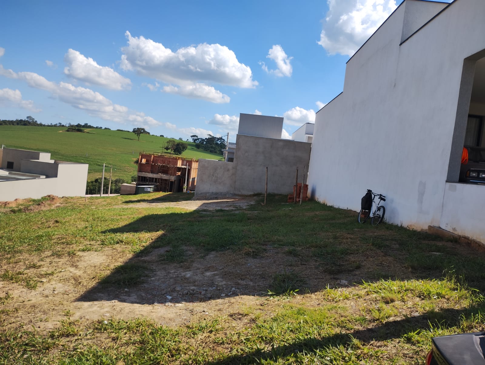 TERRENO EM CONDOMINIO - VENDA