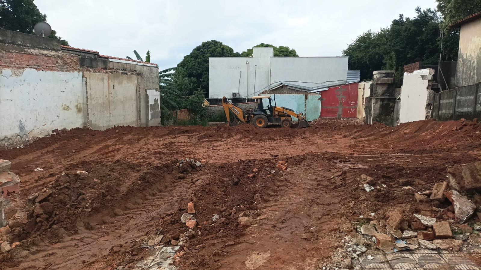 TERRENO NO JARDIM PRIMAVERA EM VOTORANTIM - VENDA 