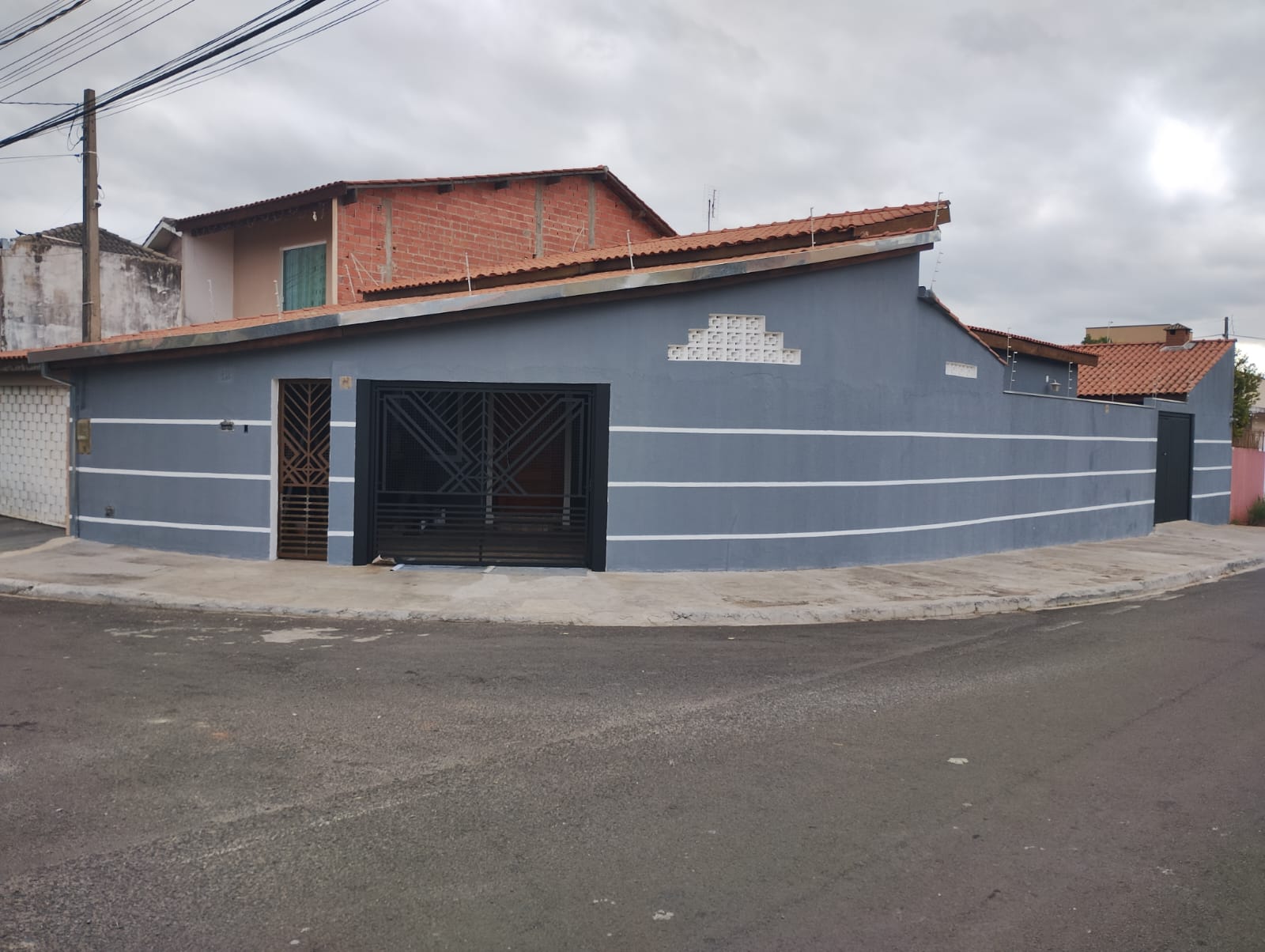 CASA NO JARDIM TULIPAS - VENDA