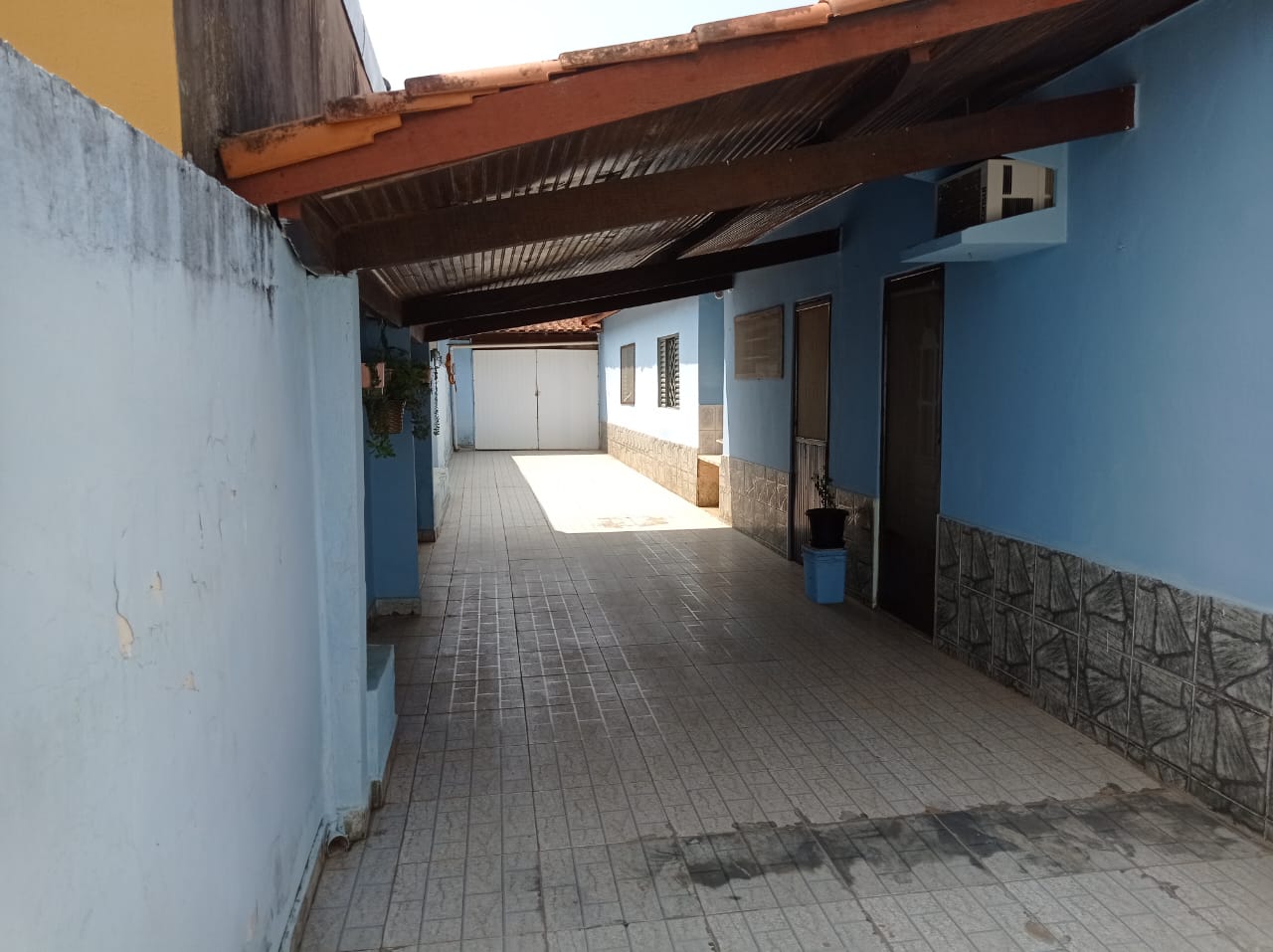 CASA EM ARAÇOIABA DA SERRA - VENDA