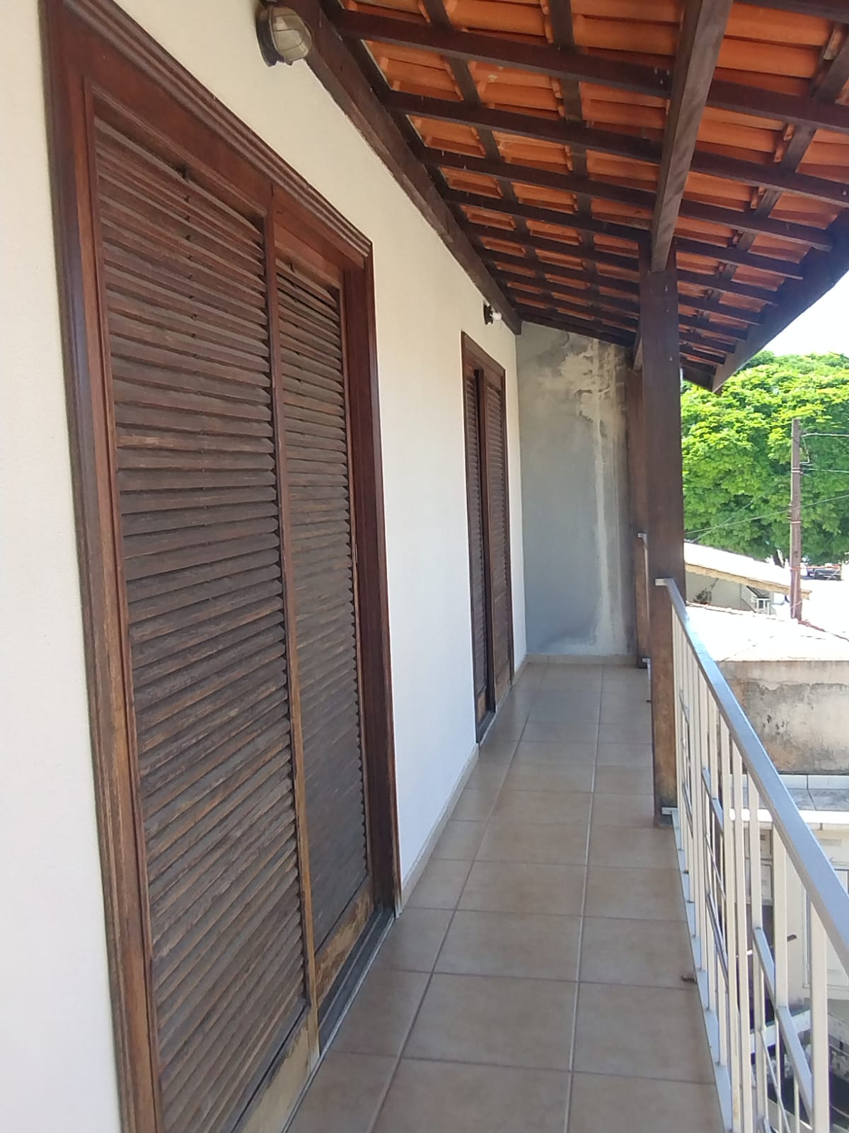 CASA RESIDENCIAL OU COMERCIAL NO JD PIRATININGA