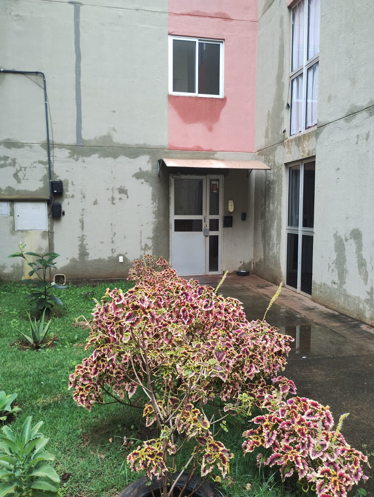 APARTAMENTO NO CARANDÁ - VENDA 