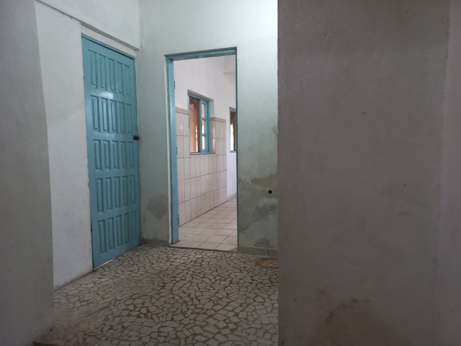 CASA COM EDICULA NA ILHA COMPRIDA - VENDA