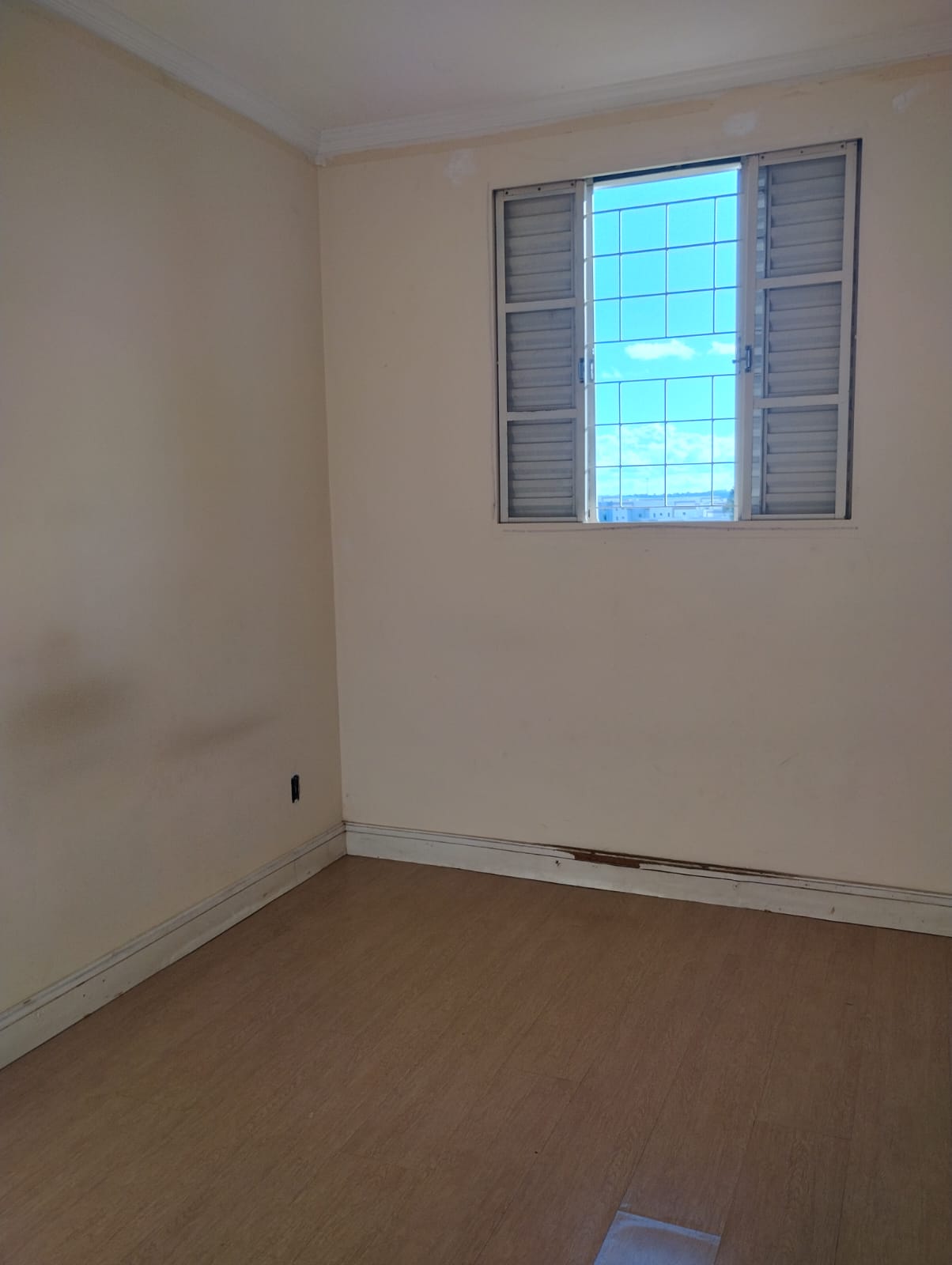 APARTAMENTO NO RESIDENCIAL NOVA VIDA NO JD TULPIAS - VENDA
