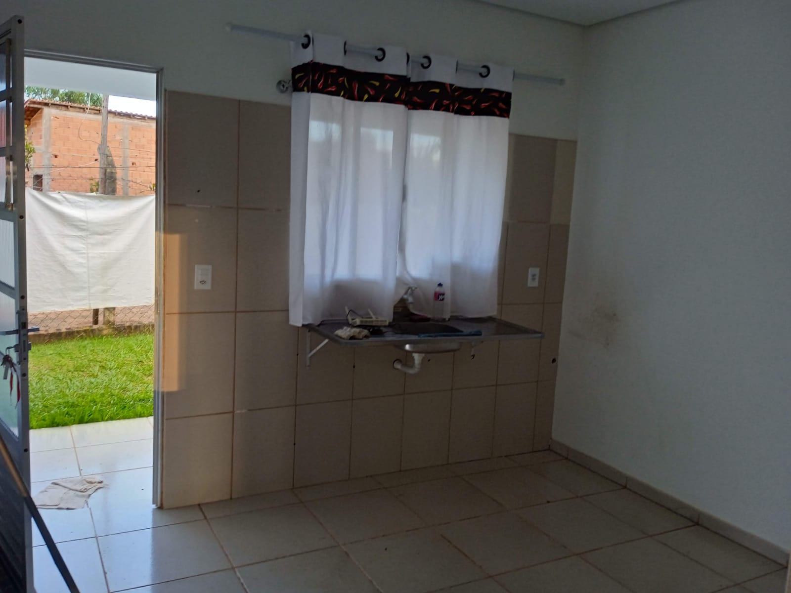 CASA EM ARAÇOABA DA SERRA NO JUNDIAQUARA - VENDA
