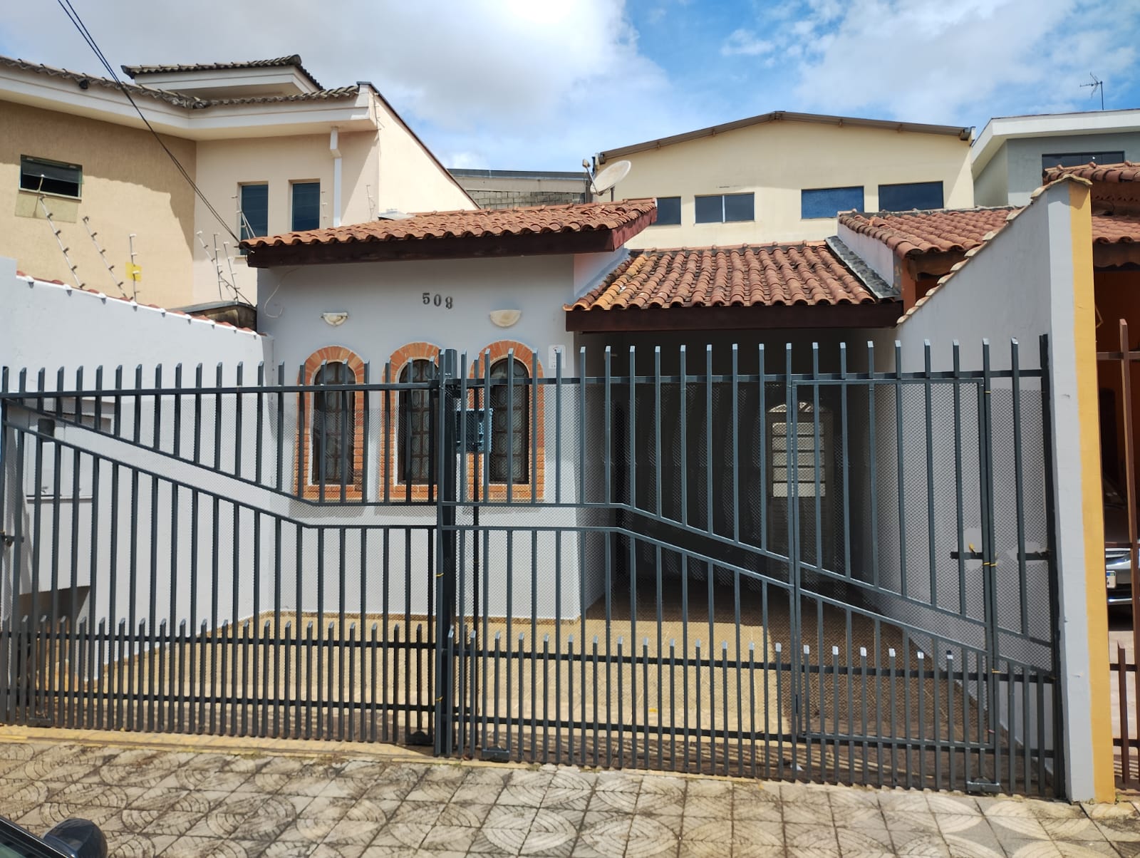 CASA NO WANEL VILLE 2 - LOCAÇÃO