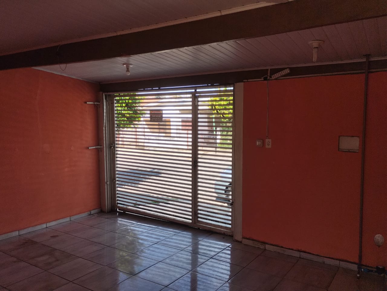 CASA NO PARQUE ESMERALDA - VENDA