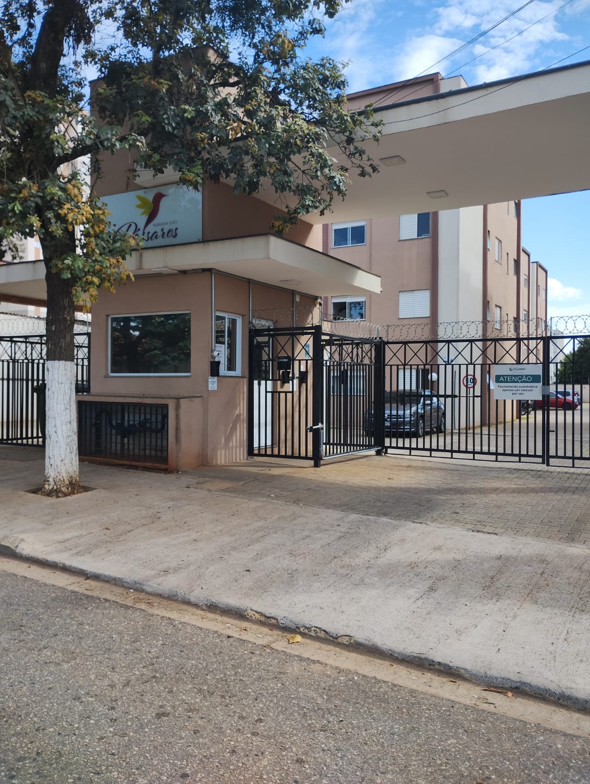APARTAMENTO NO CONDOMINIO MORADA DOS PÁSSAROS- VENDA